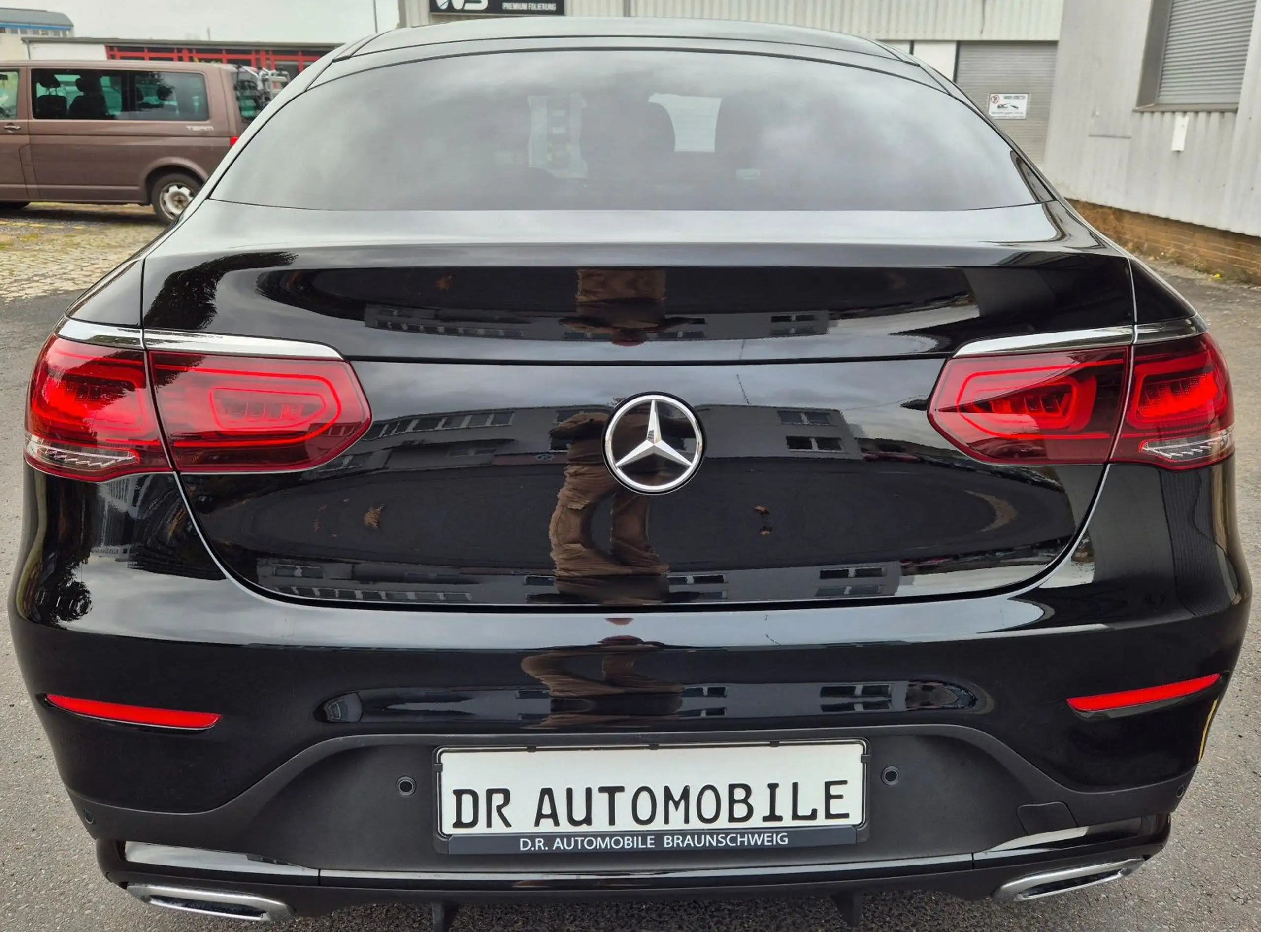 Mercedes-Benz - GLC 220