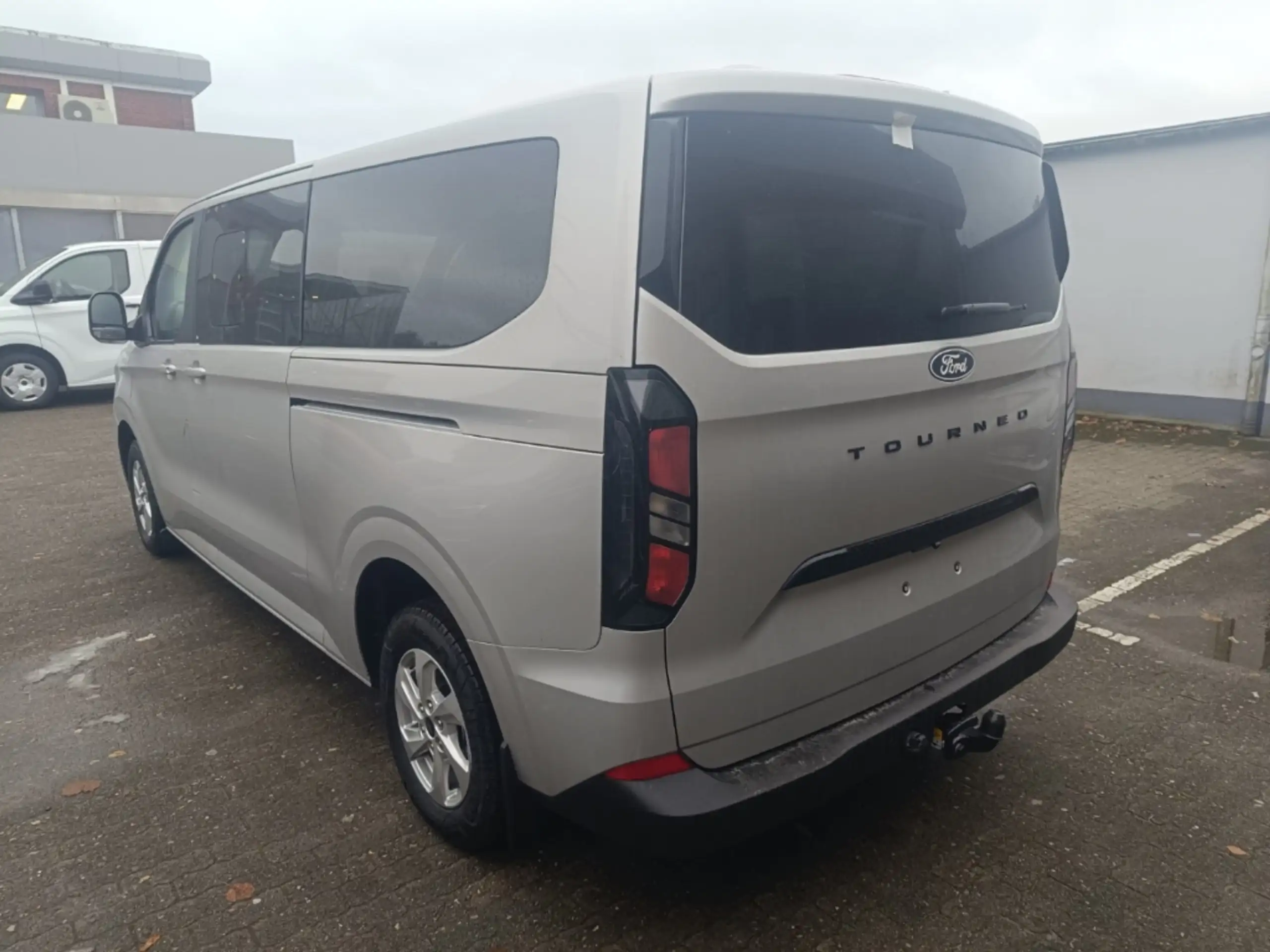 Ford - Tourneo Custom