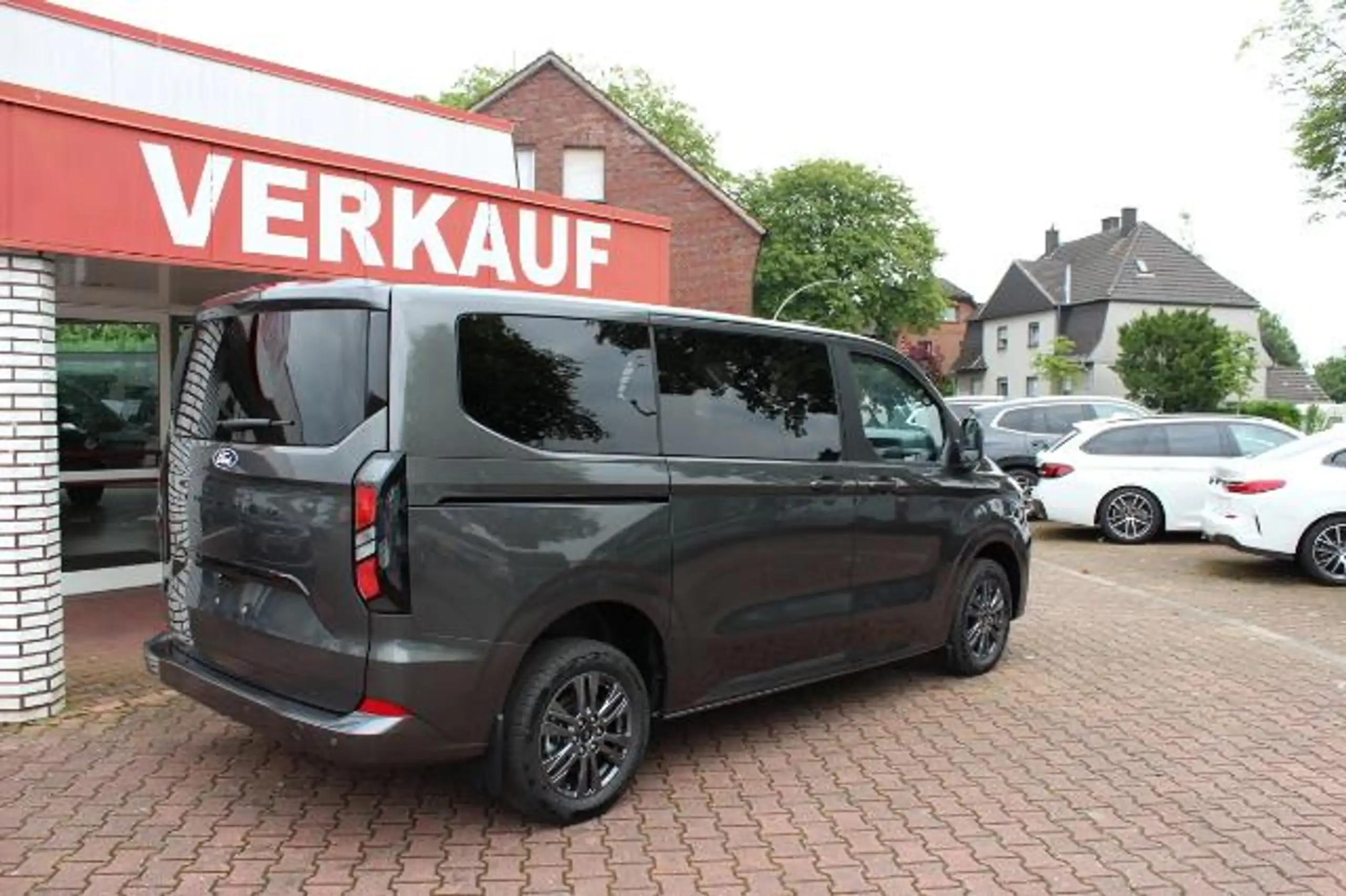 Ford - Tourneo Custom