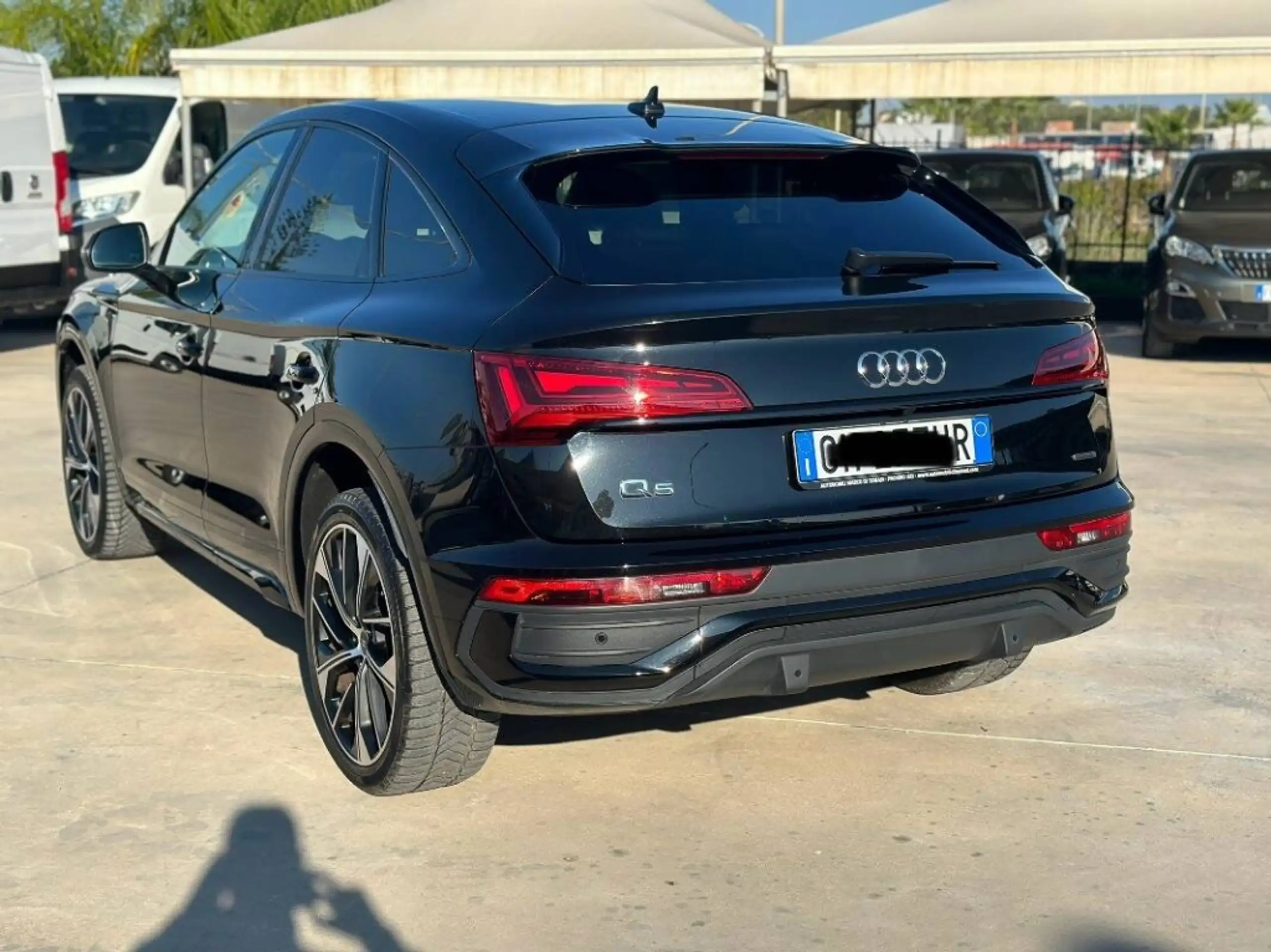 Audi - Q5