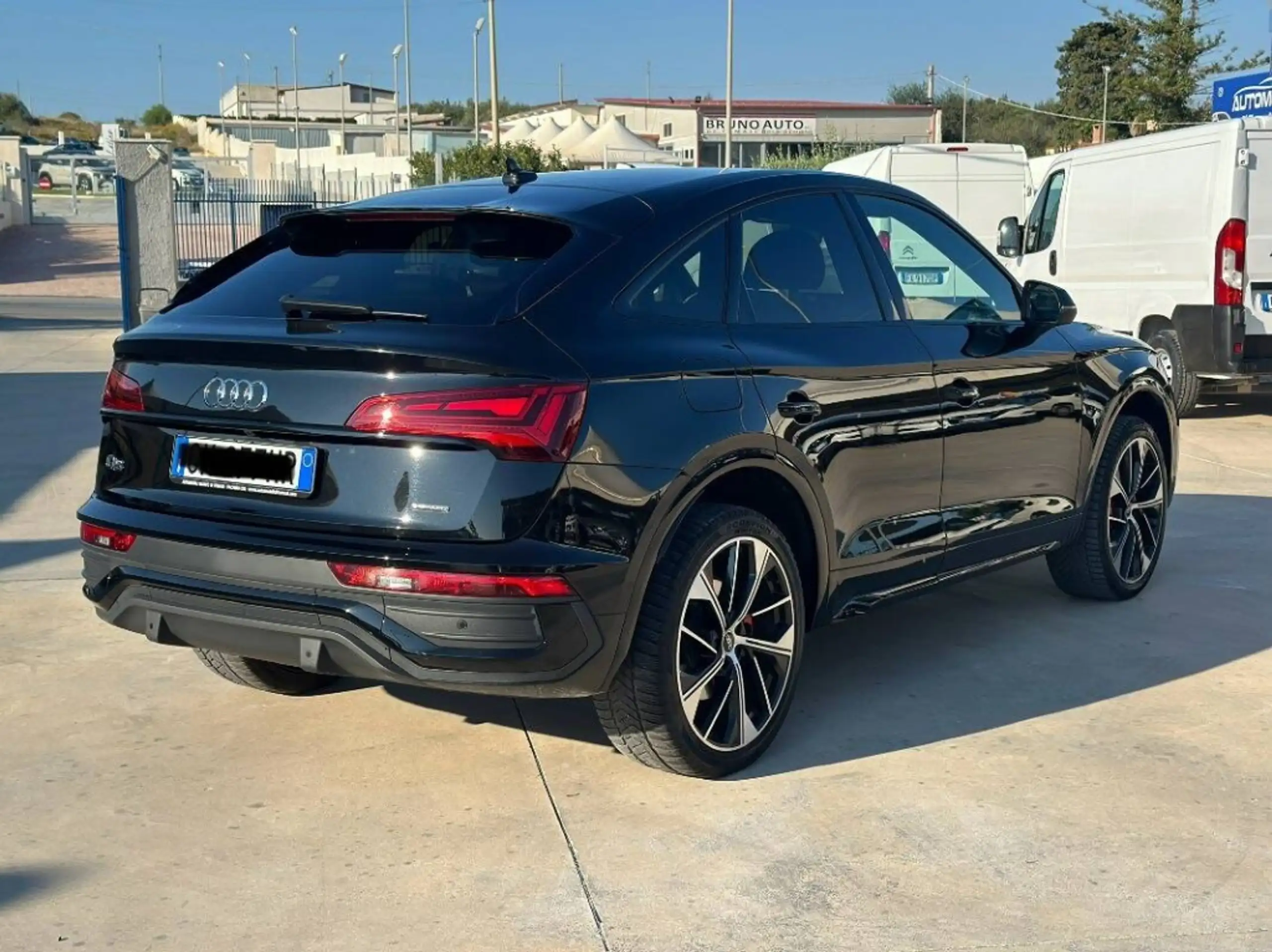 Audi - Q5