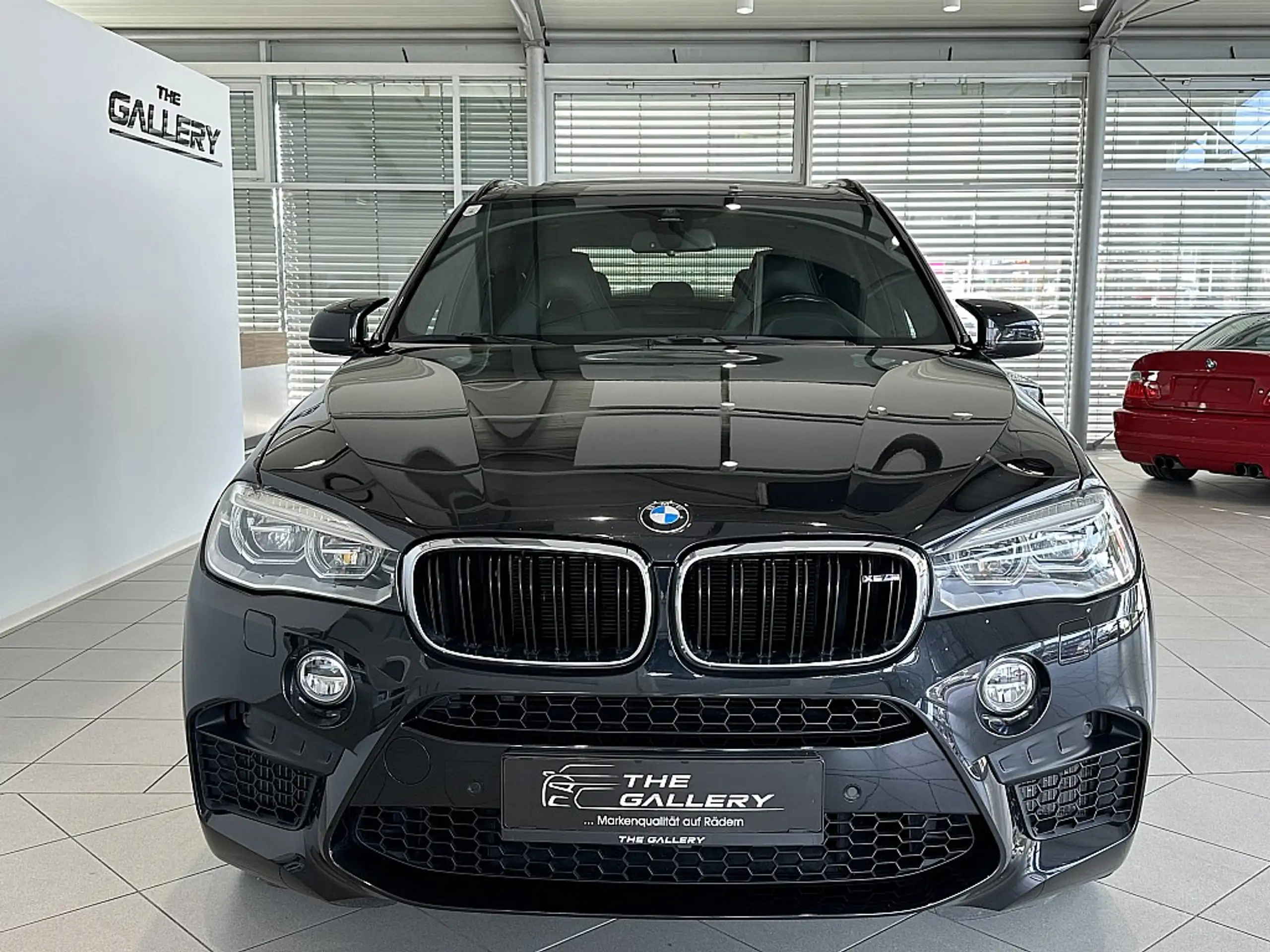 BMW - X5 M