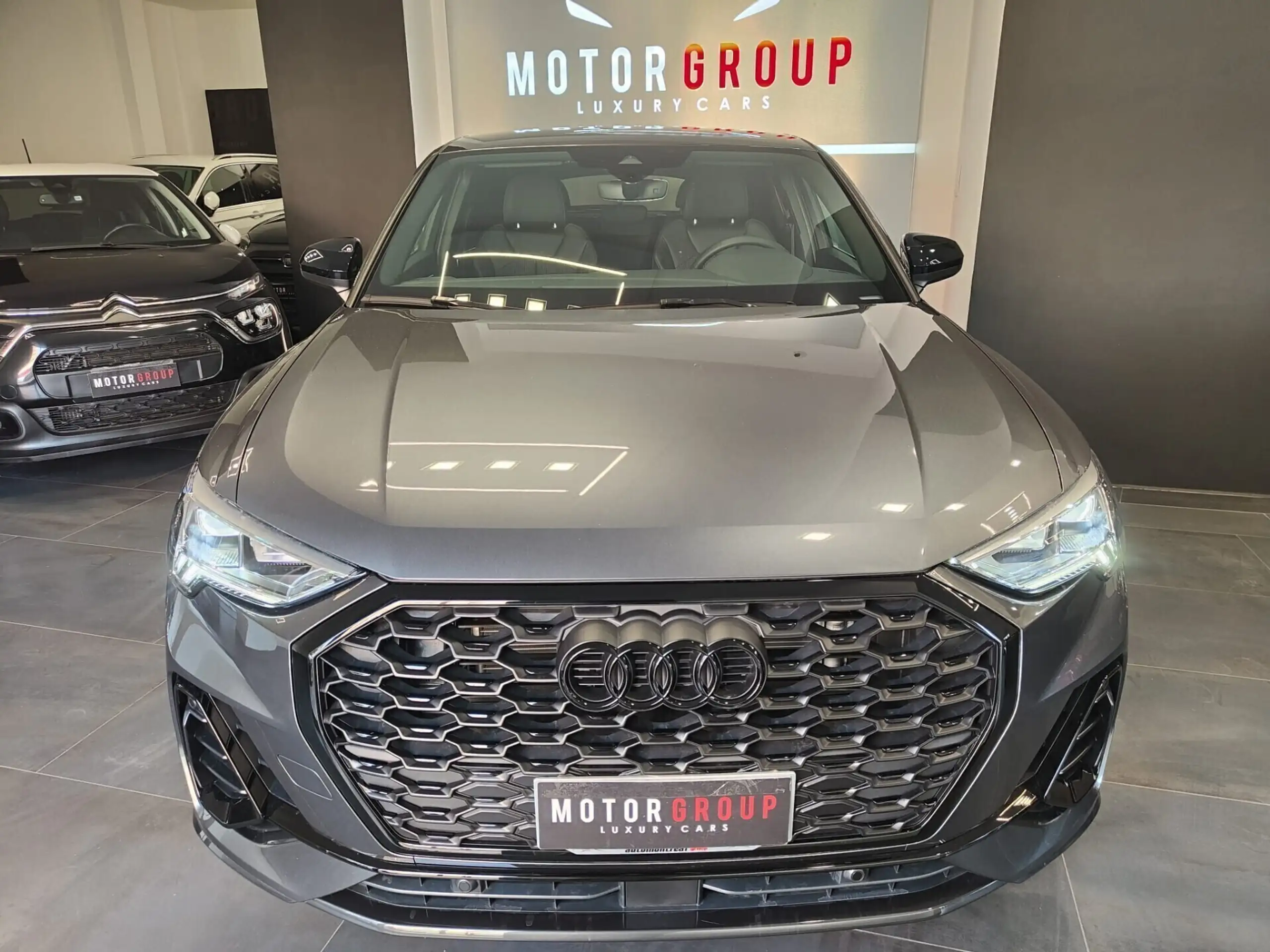 Audi - Q3