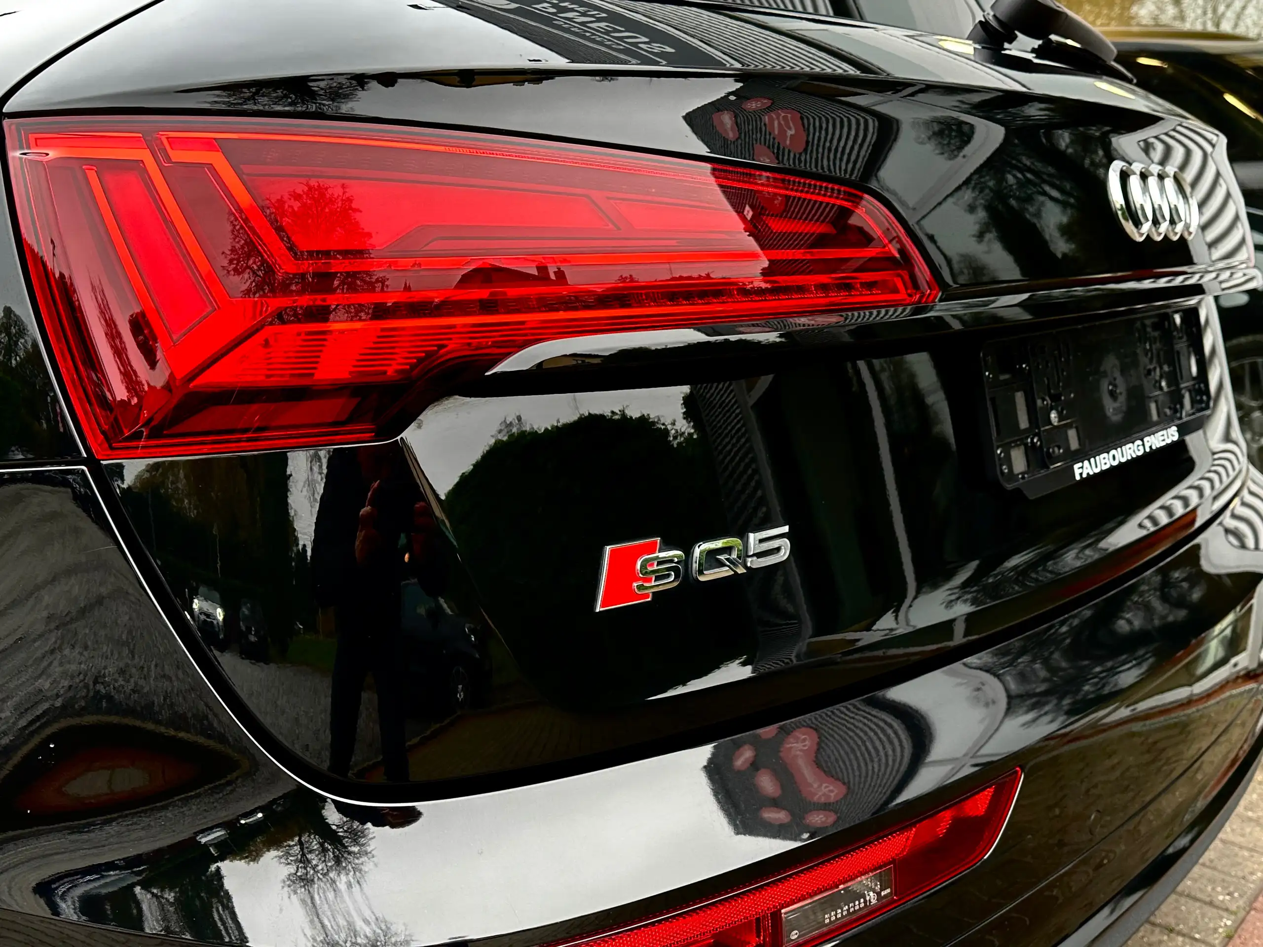 Audi - SQ5