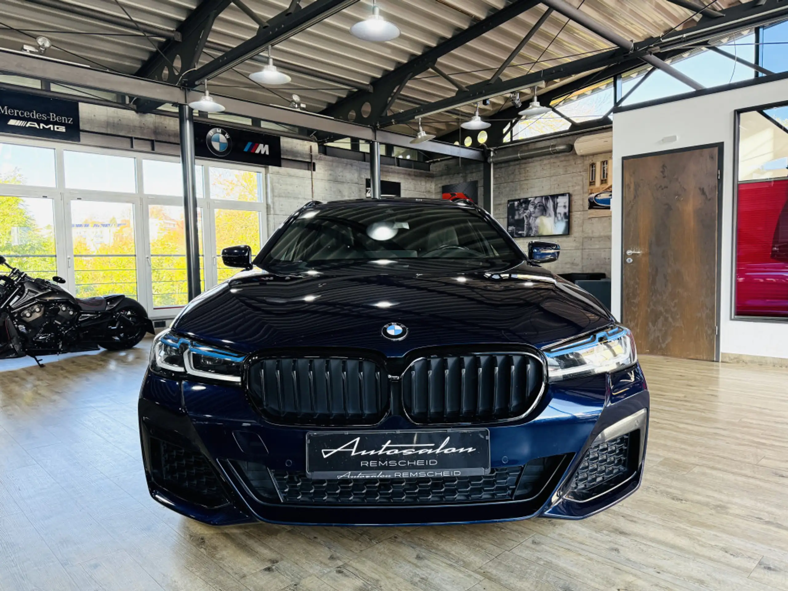 BMW - 540