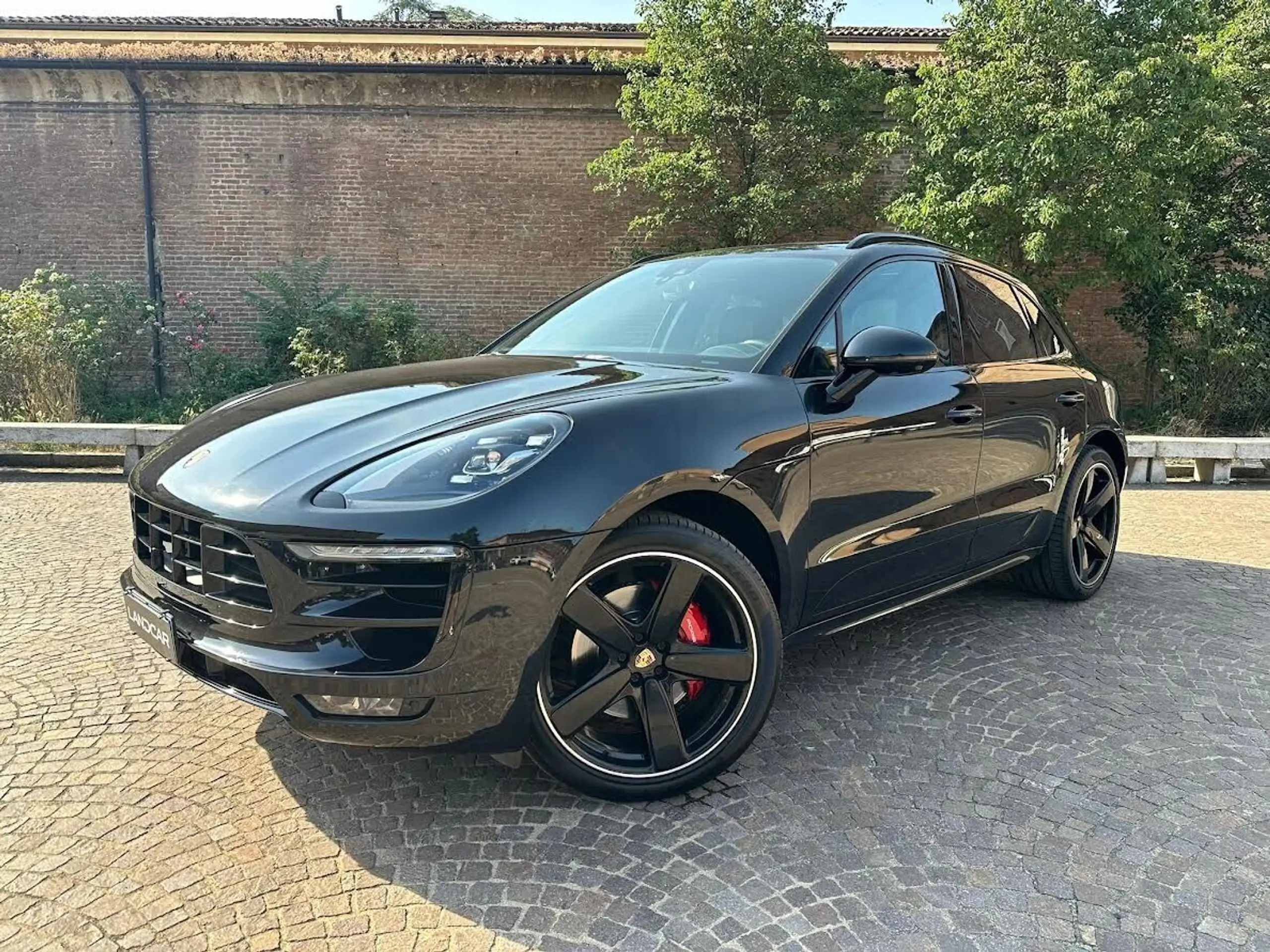 Porsche - Macan