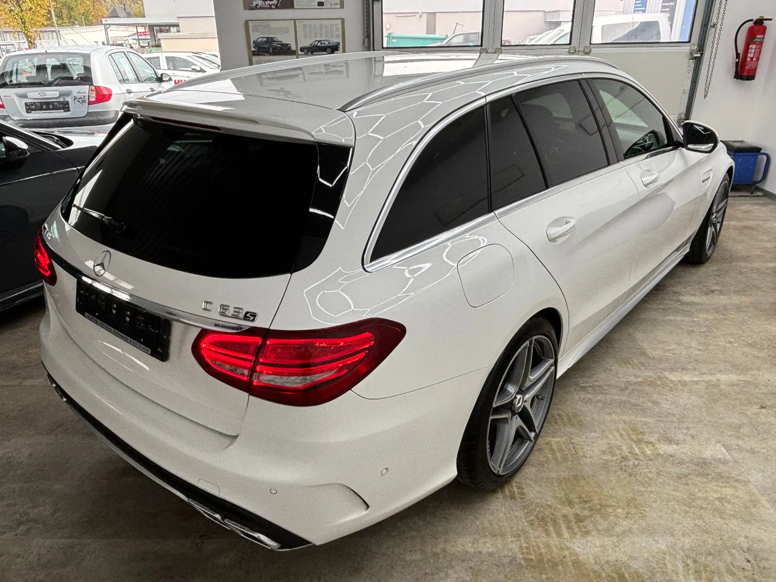 Mercedes-Benz - C 63 AMG