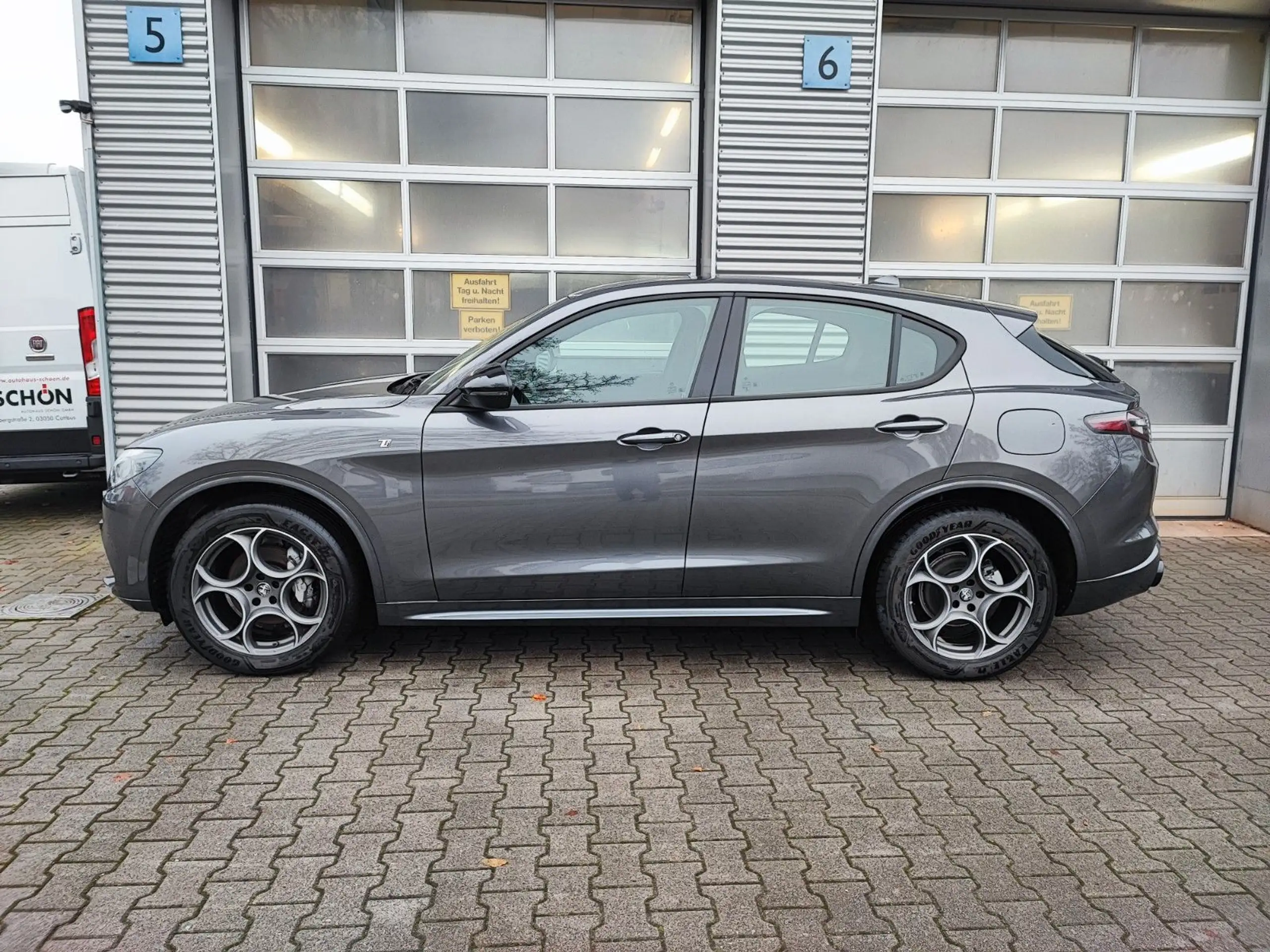 Alfa Romeo - Stelvio