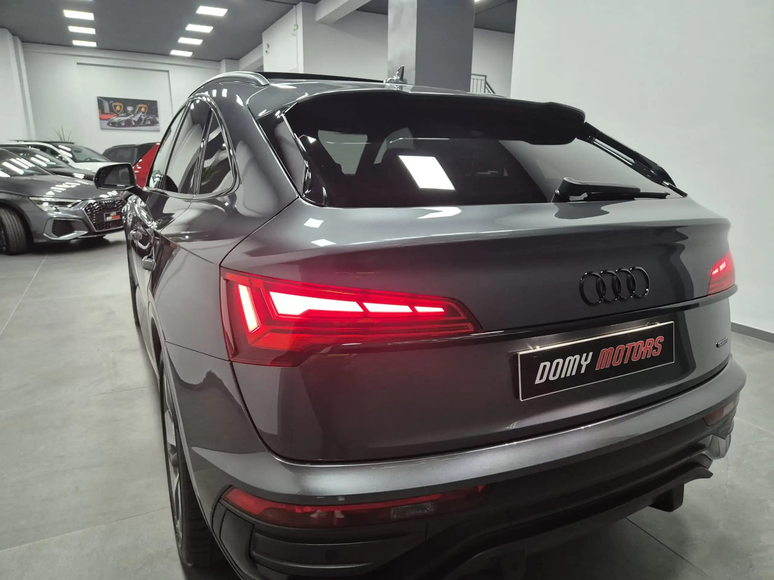 Audi - Q5