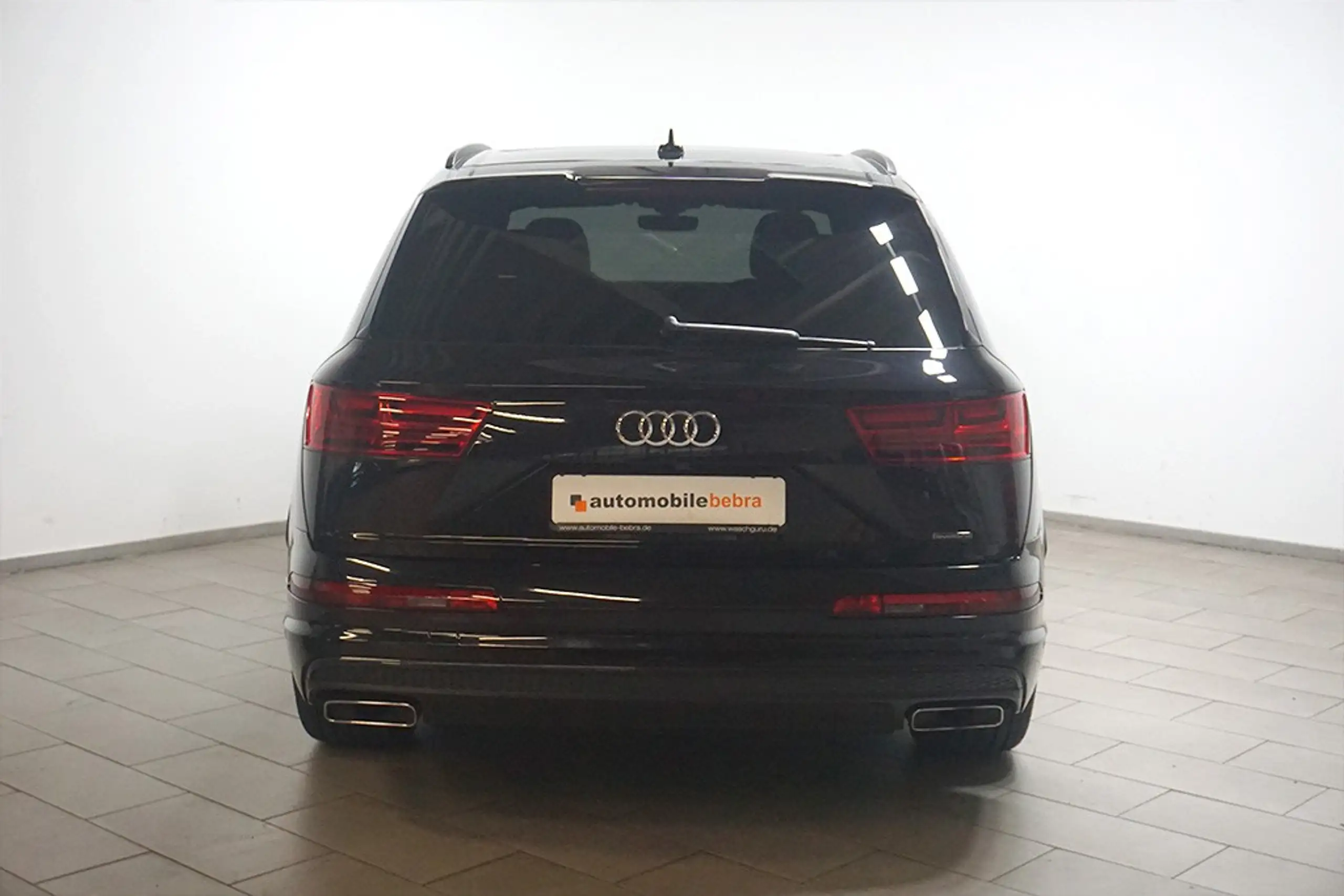 Audi - Q7