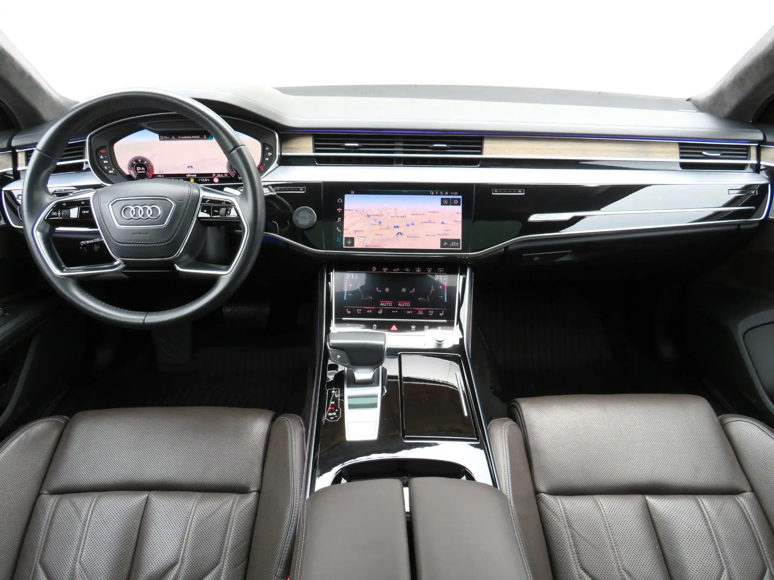 Audi - A8