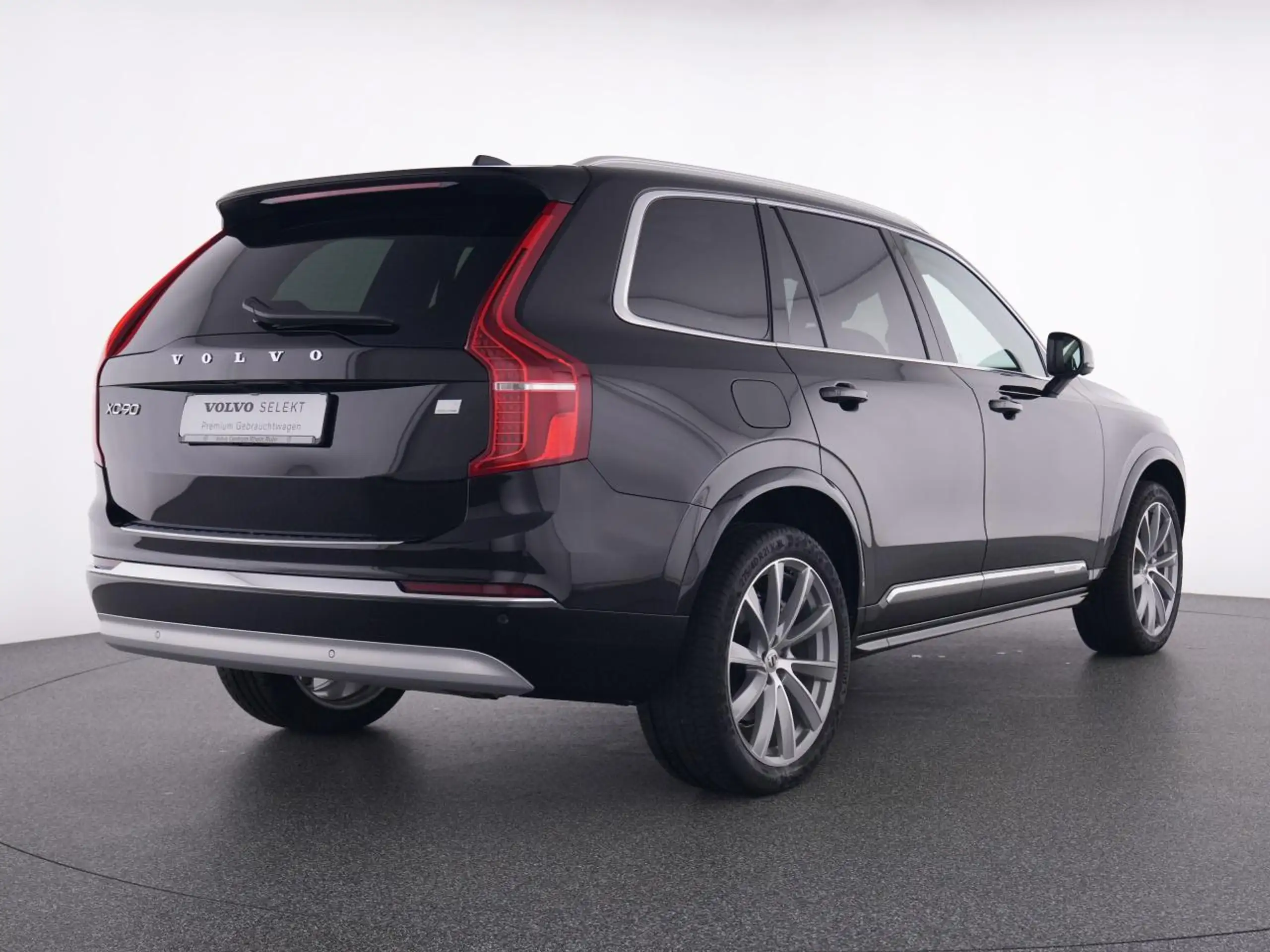 Volvo - XC90