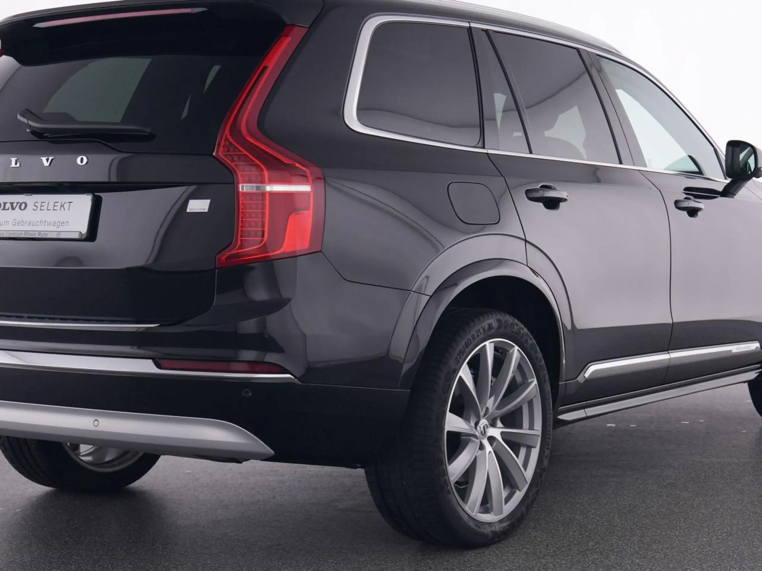 Volvo - XC90