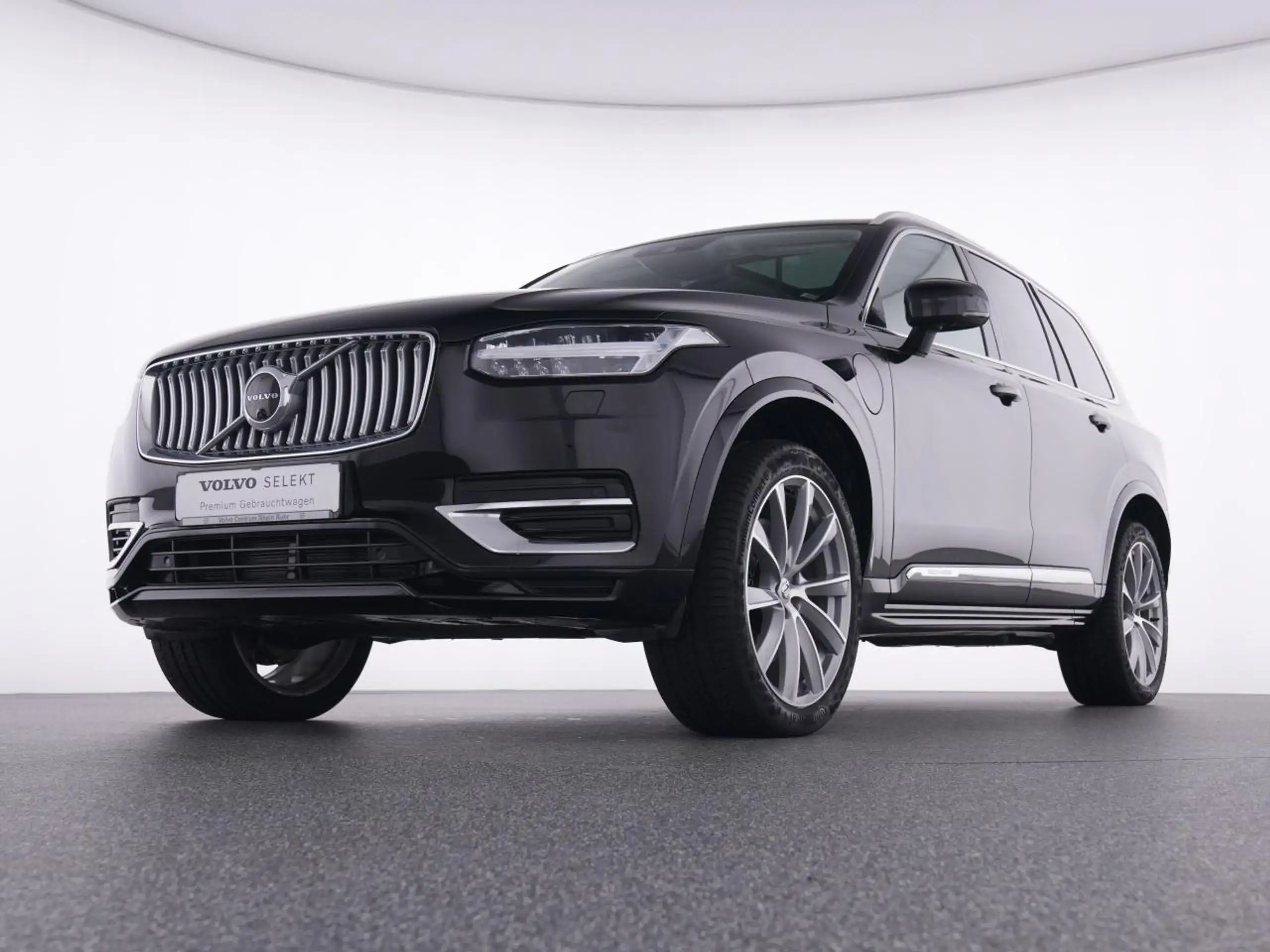 Volvo - XC90