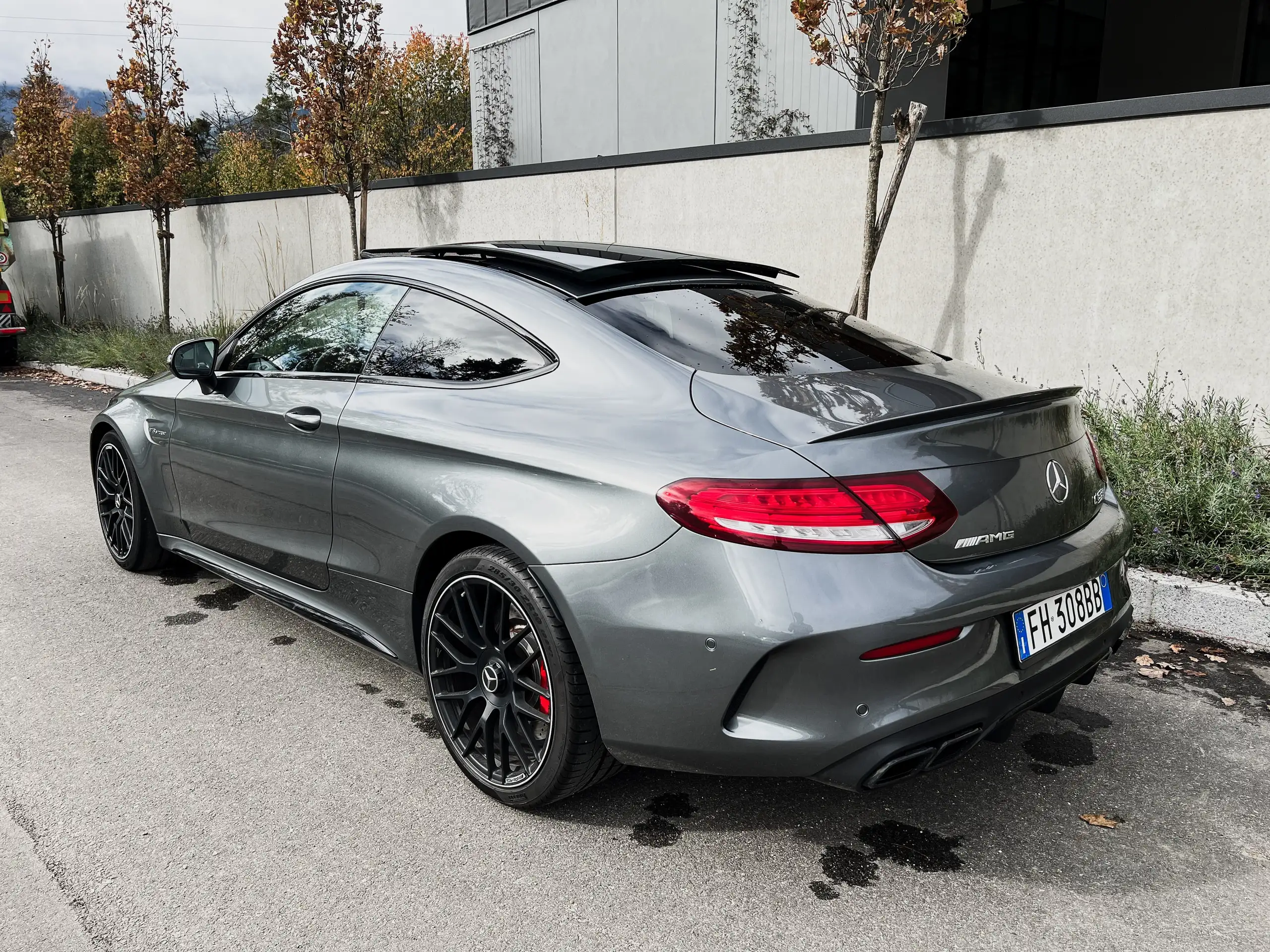 Mercedes-Benz - C 63 AMG