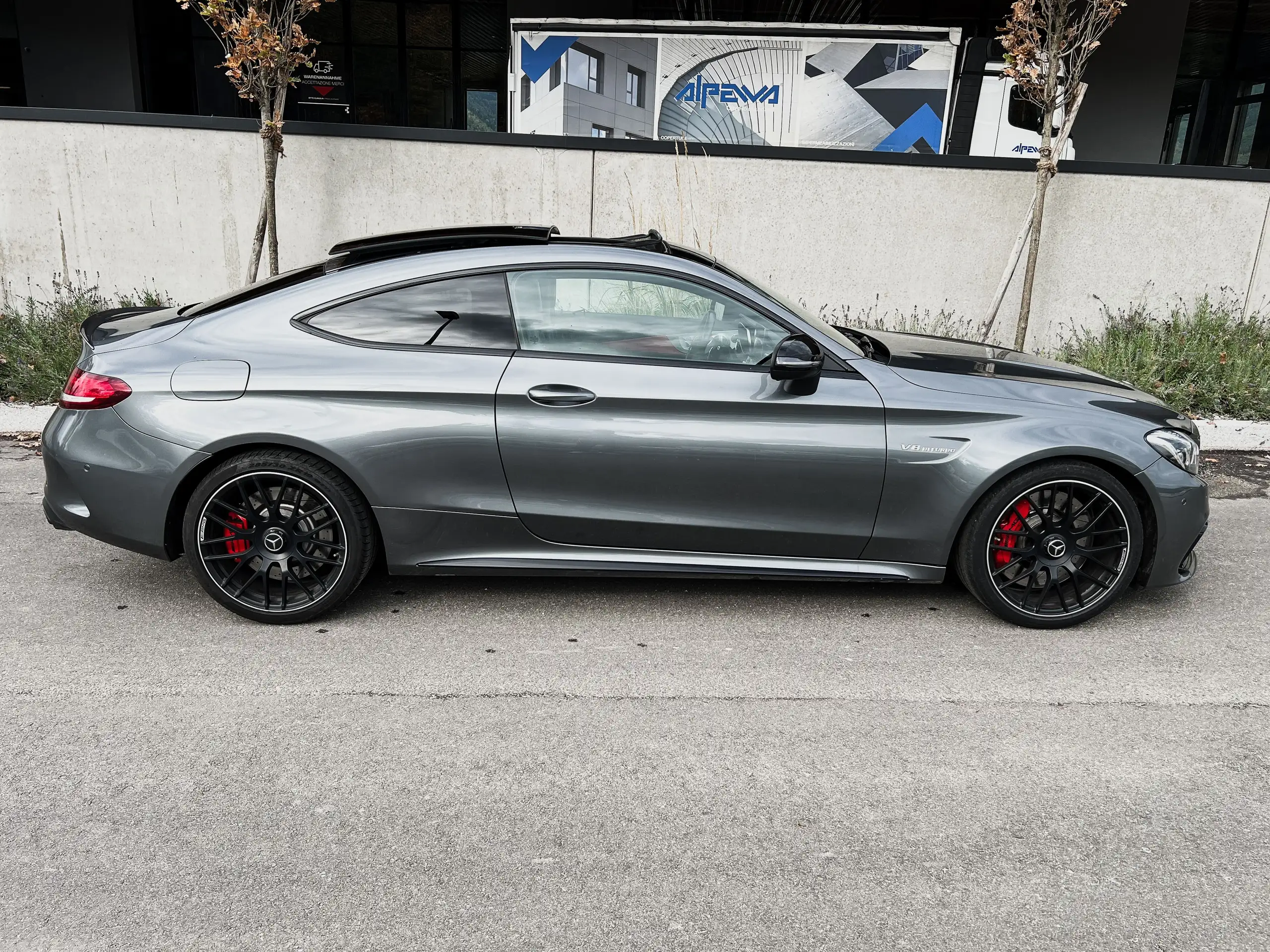 Mercedes-Benz - C 63 AMG