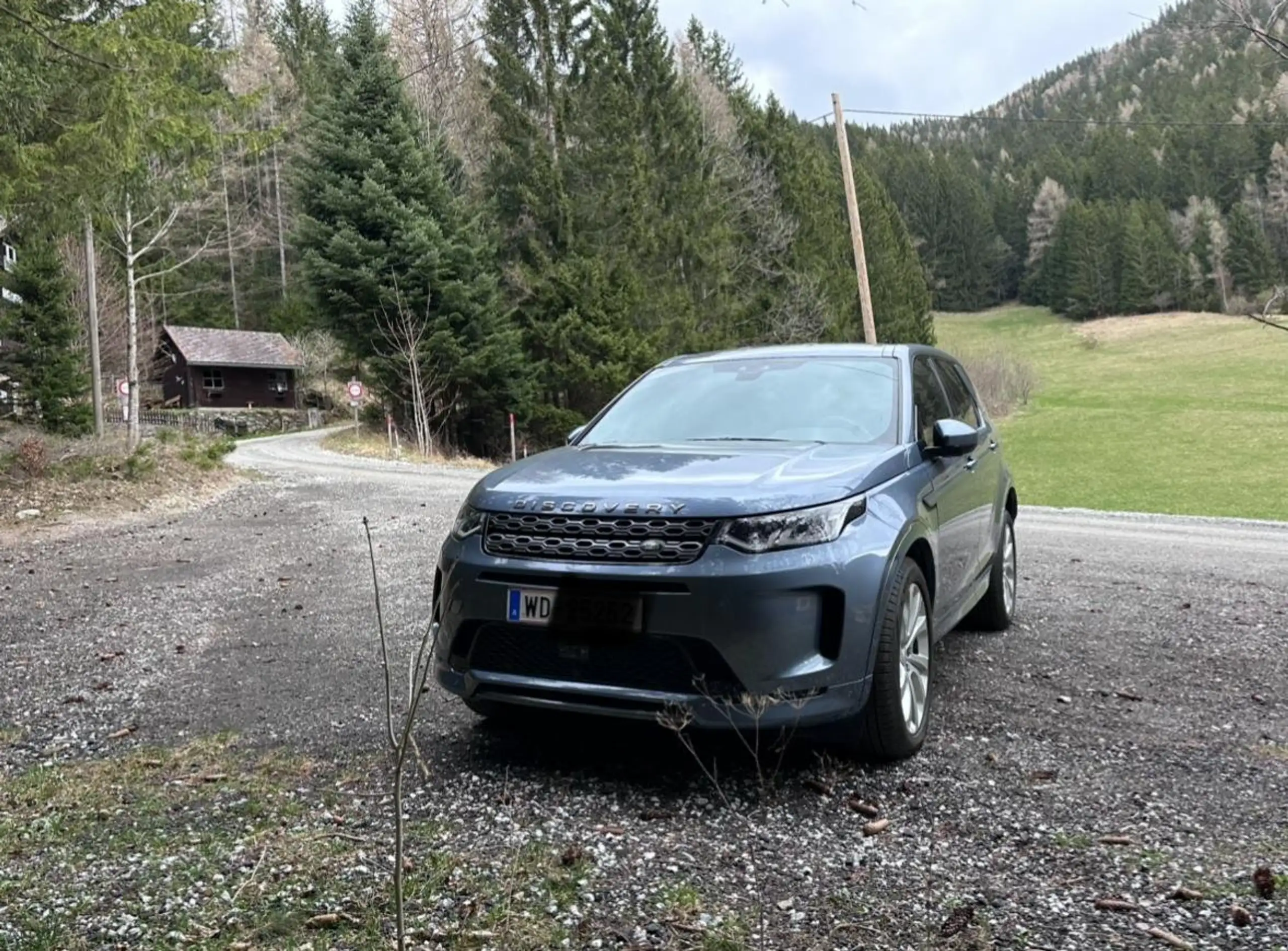 Land Rover - Discovery Sport