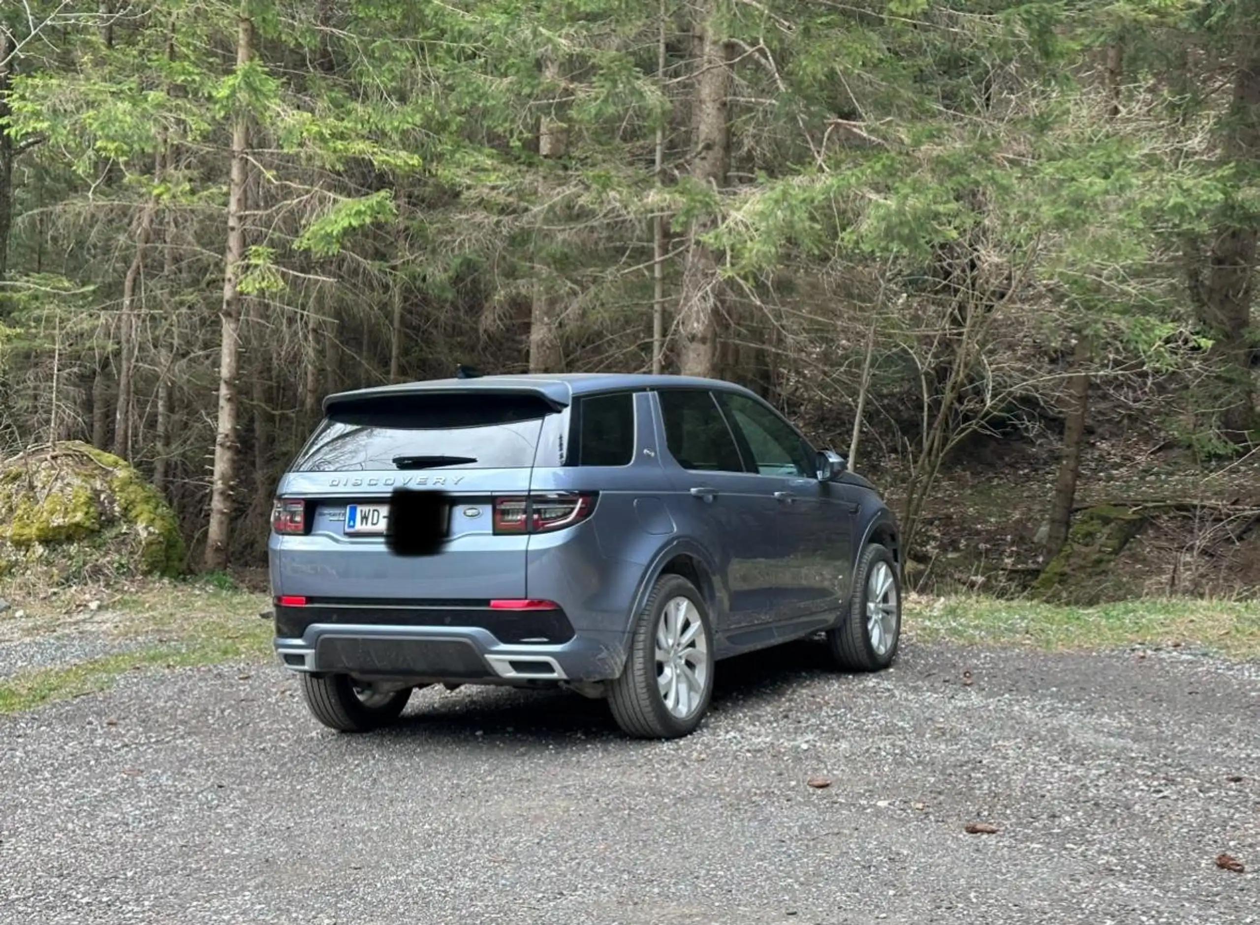 Land Rover - Discovery Sport