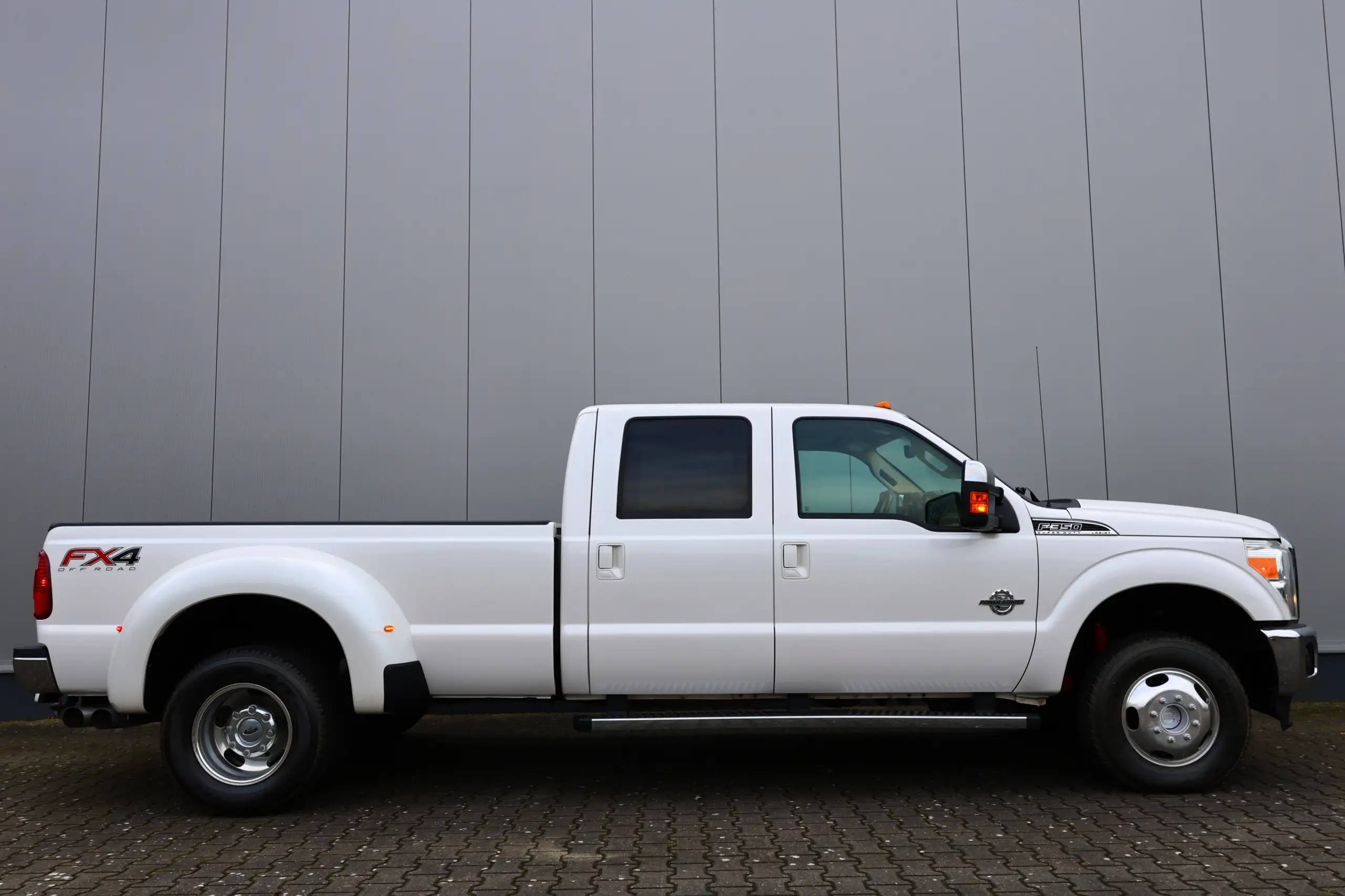 Ford - F 350