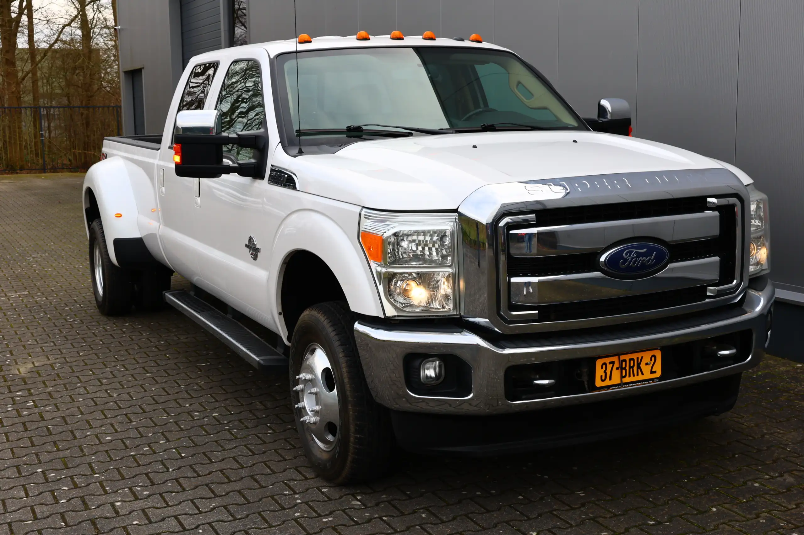 Ford - F 350