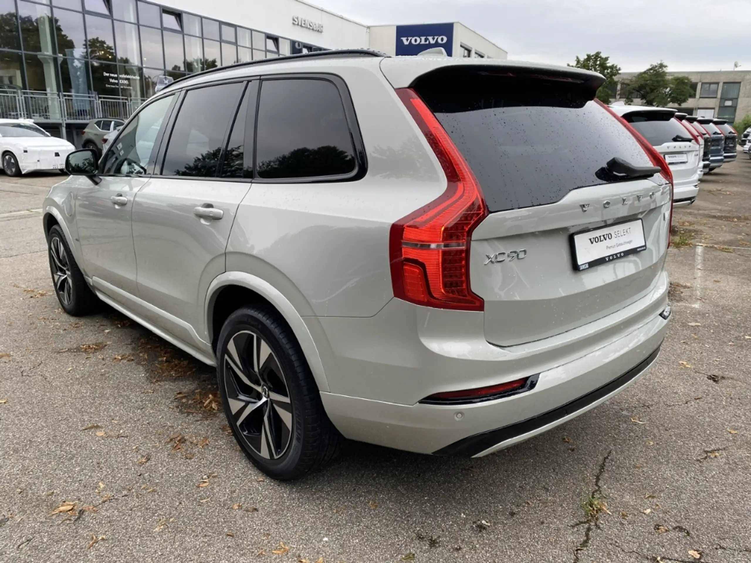 Volvo - XC90