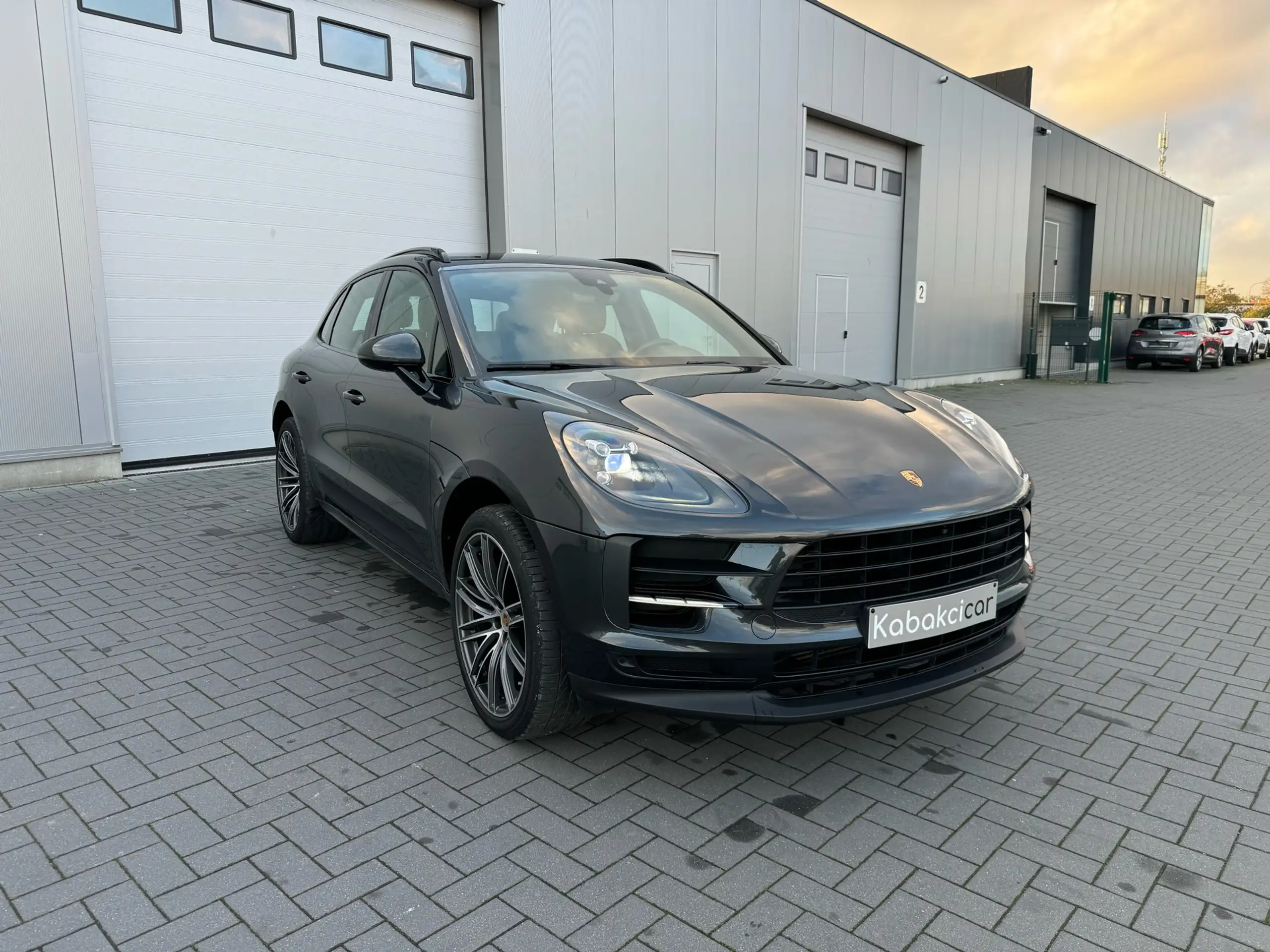 Porsche - Macan