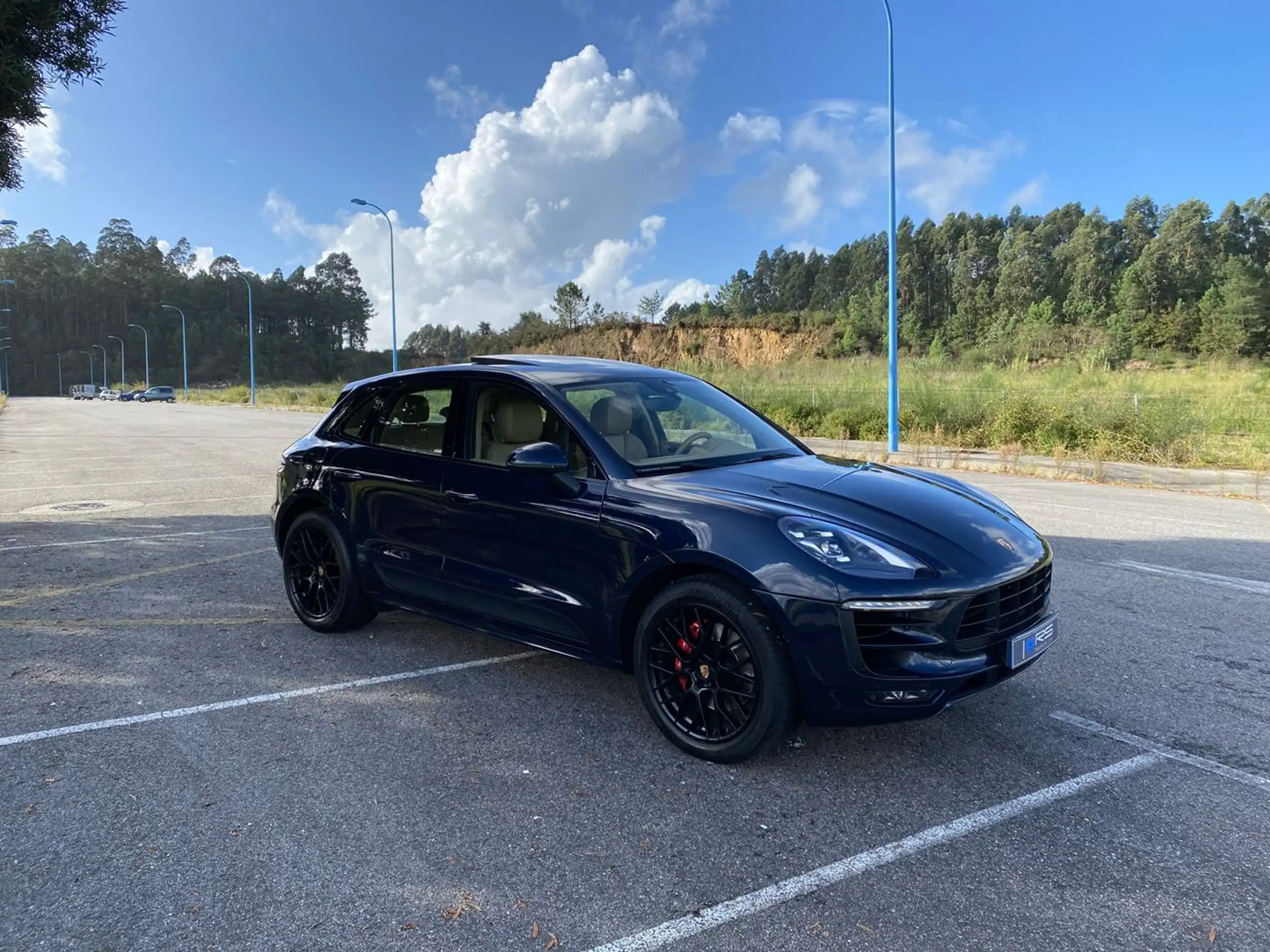 Porsche - Macan