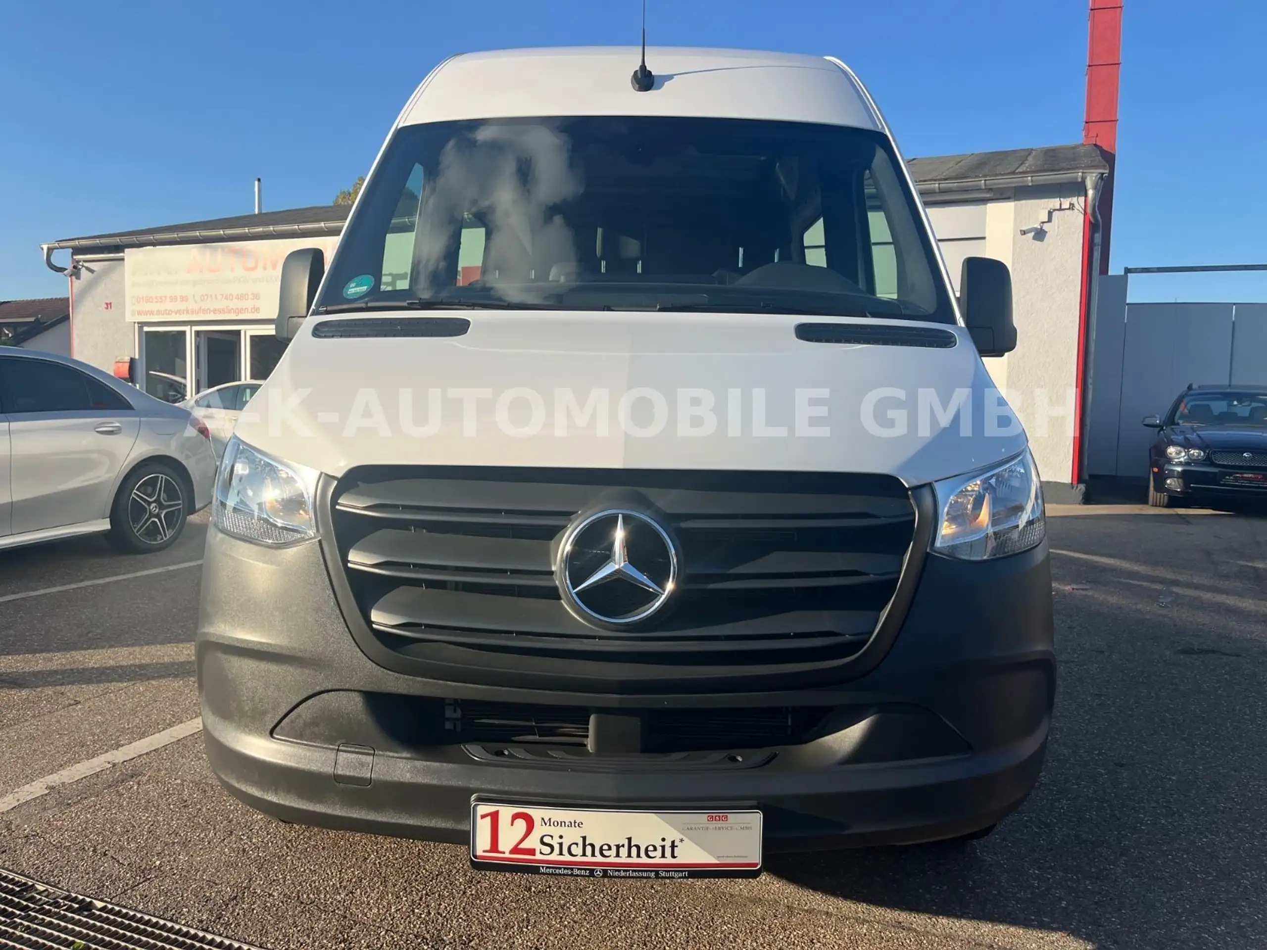 Mercedes-Benz - Sprinter