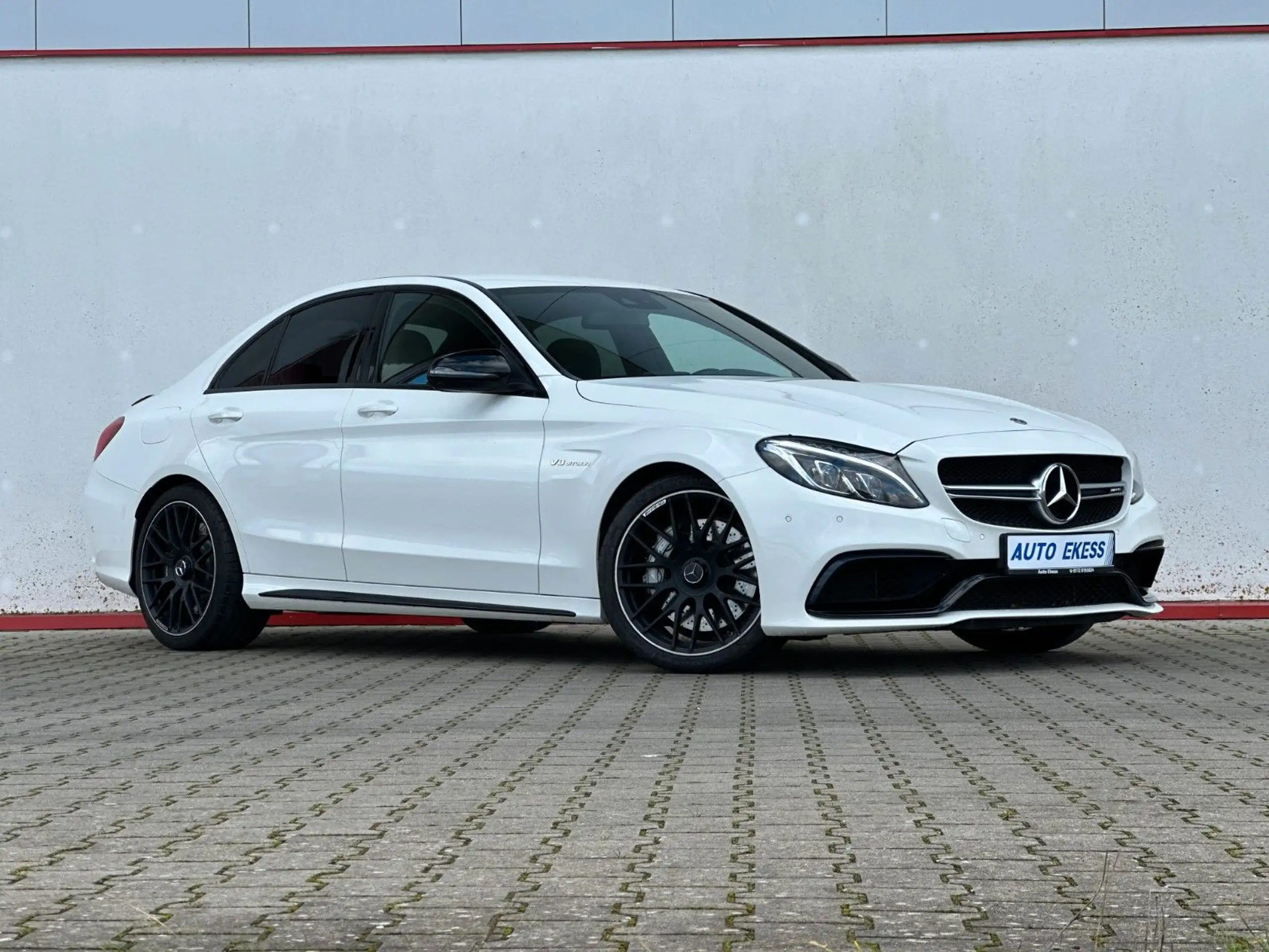 Mercedes-Benz - C 63 AMG