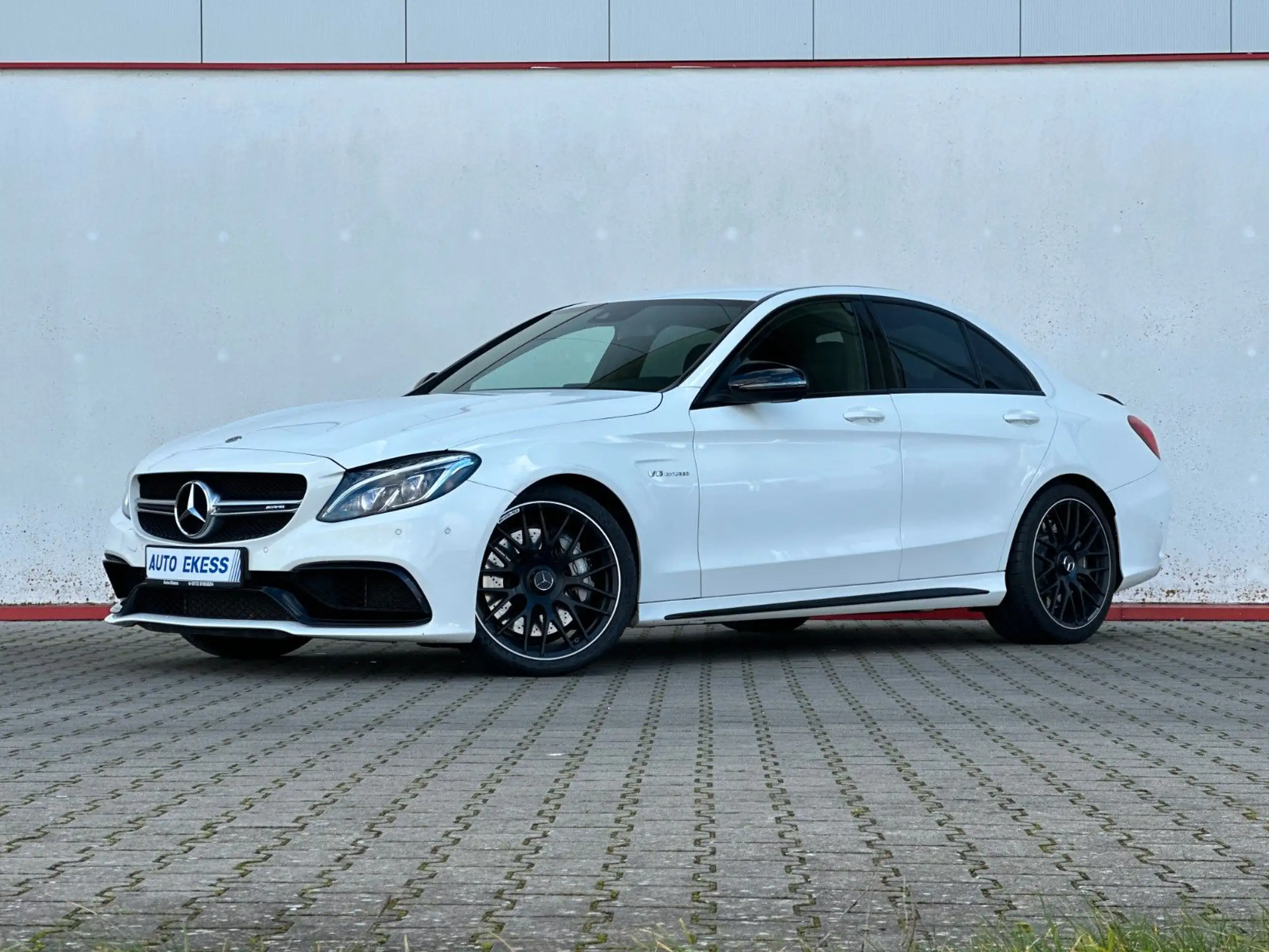 Mercedes-Benz - C 63 AMG