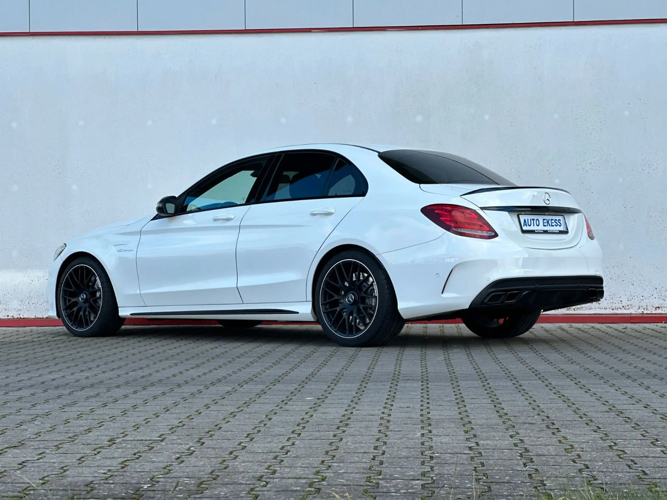 Mercedes-Benz - C 63 AMG