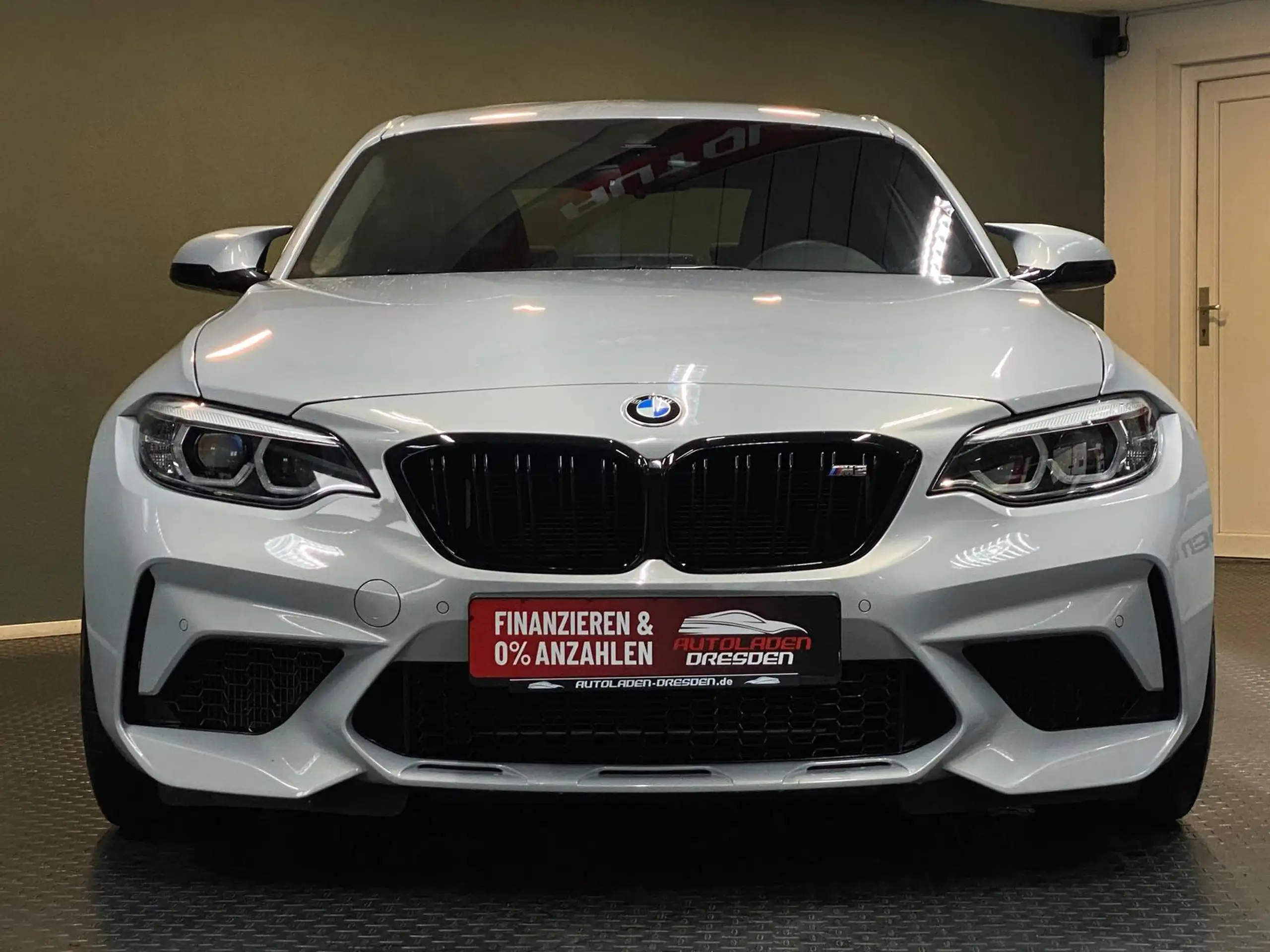 BMW - M2