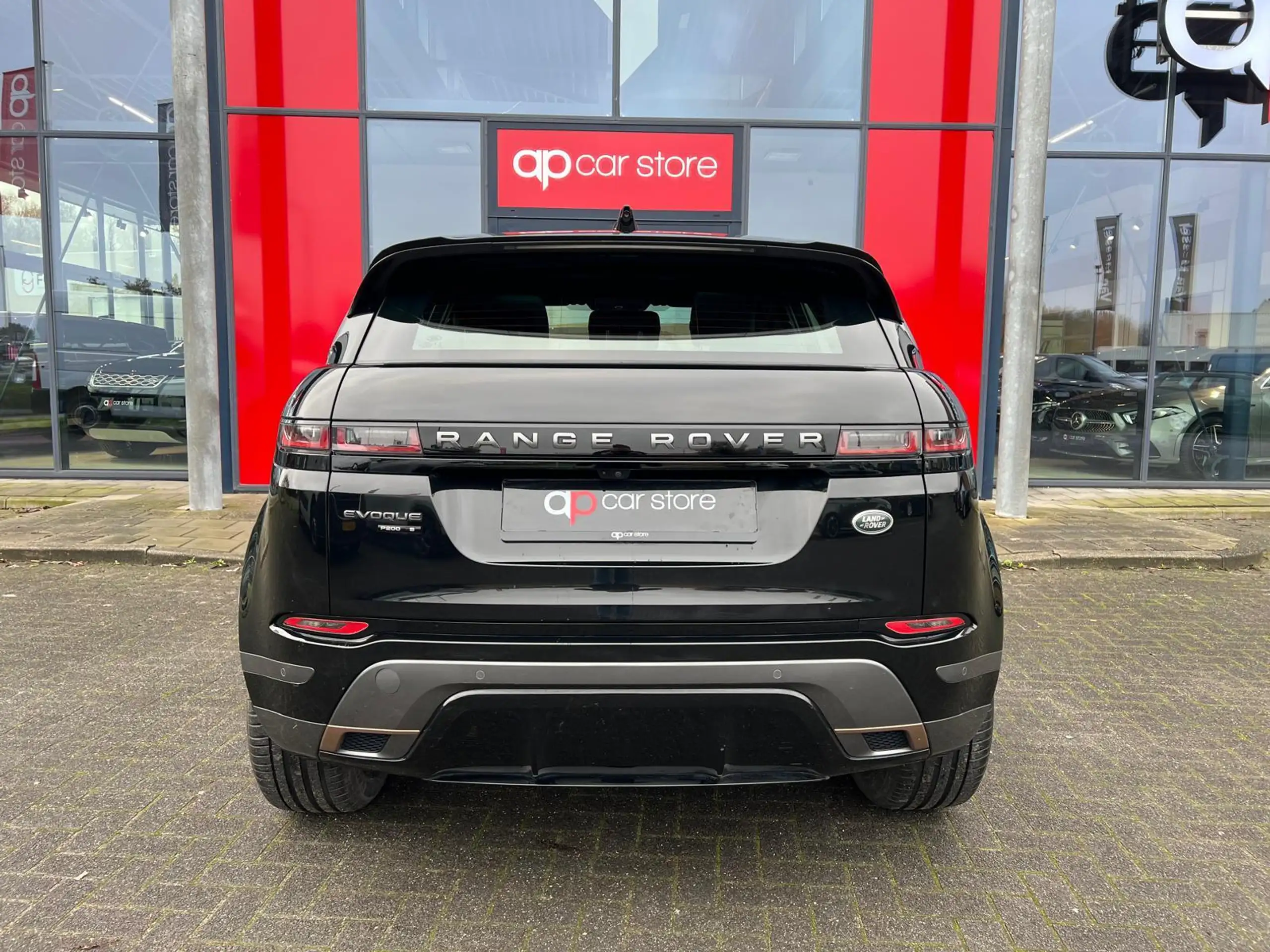 Land Rover - Range Rover Evoque