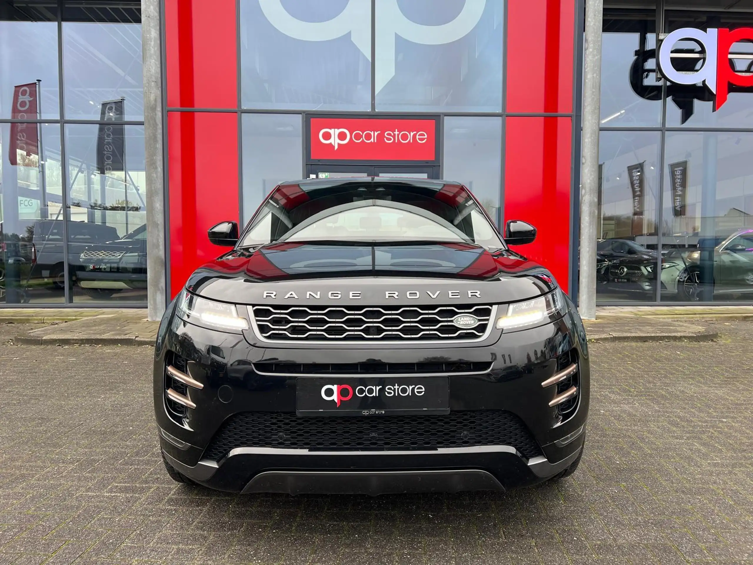 Land Rover - Range Rover Evoque