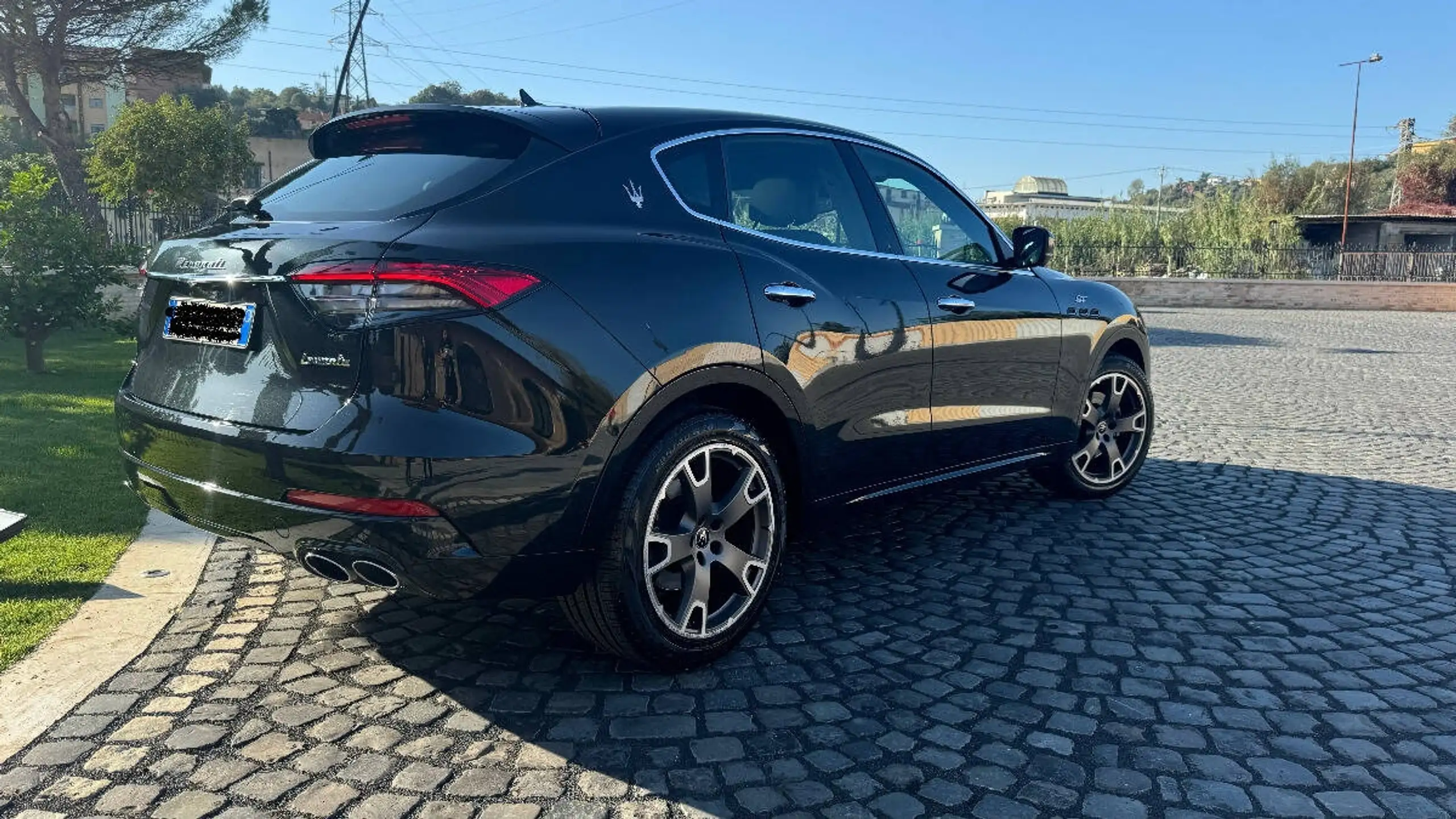 Maserati - Levante