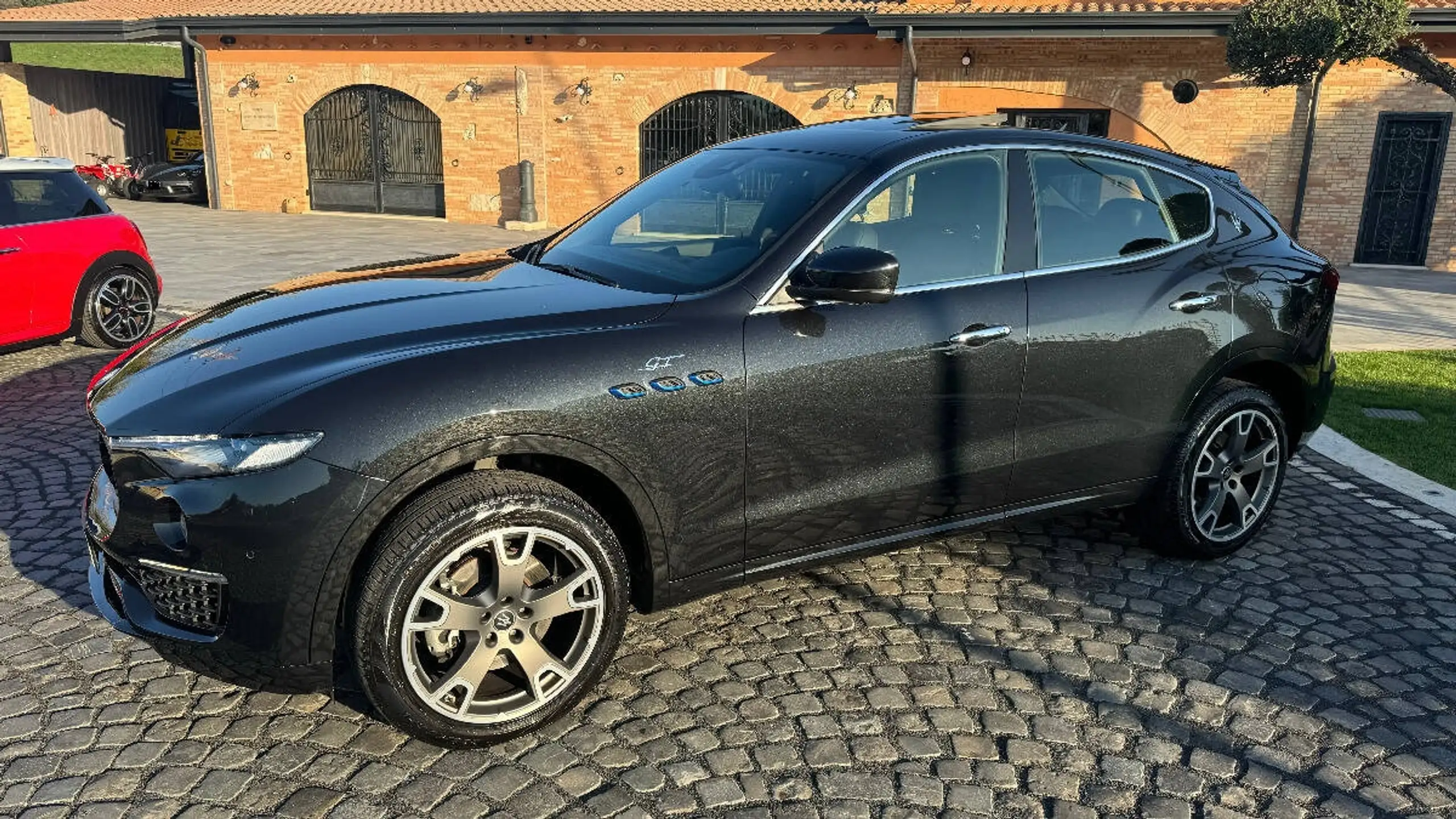 Maserati - Levante