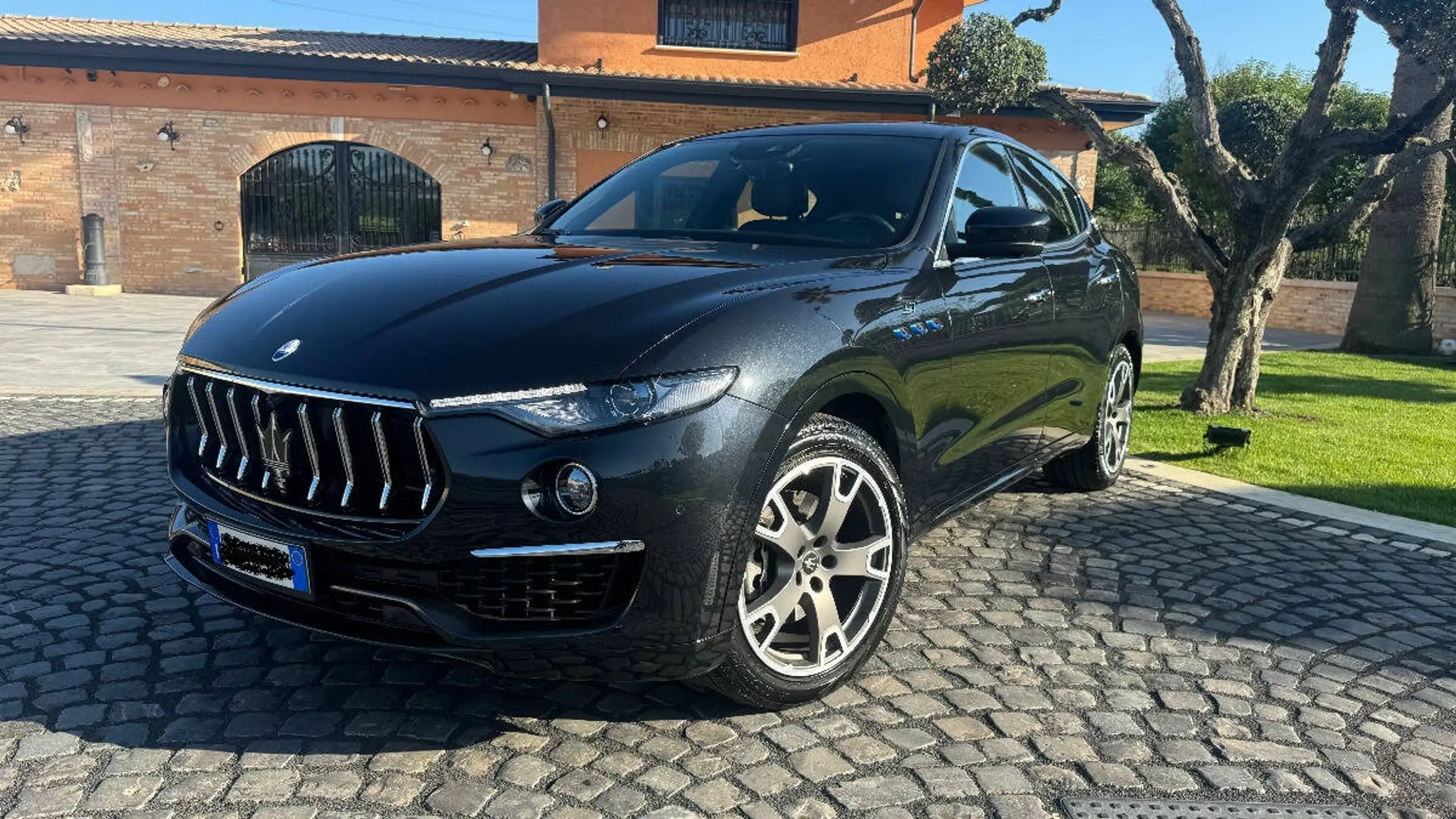 Maserati - Levante