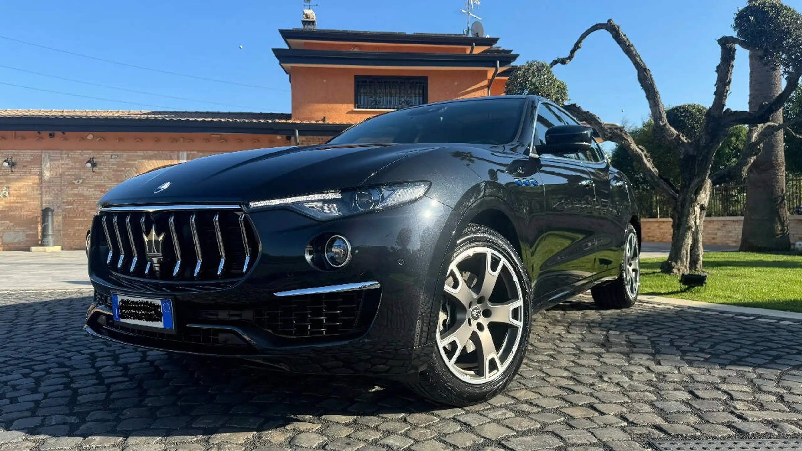 Maserati - Levante