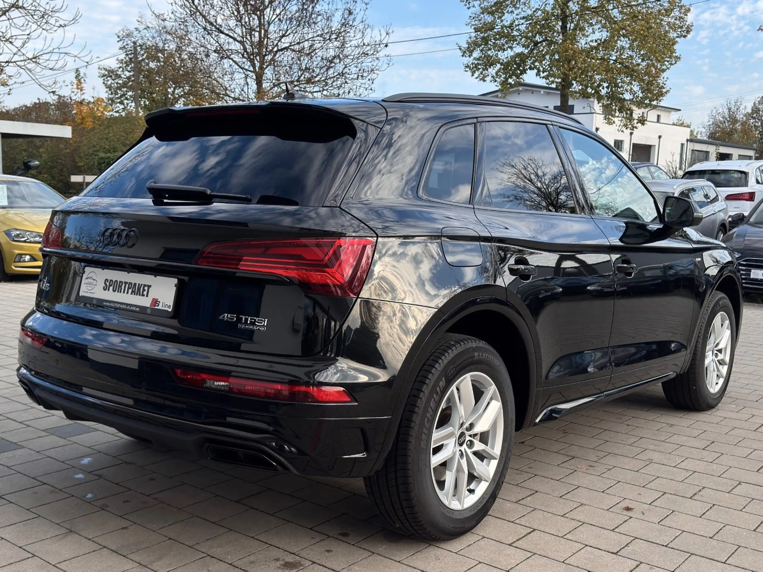 Audi - Q5