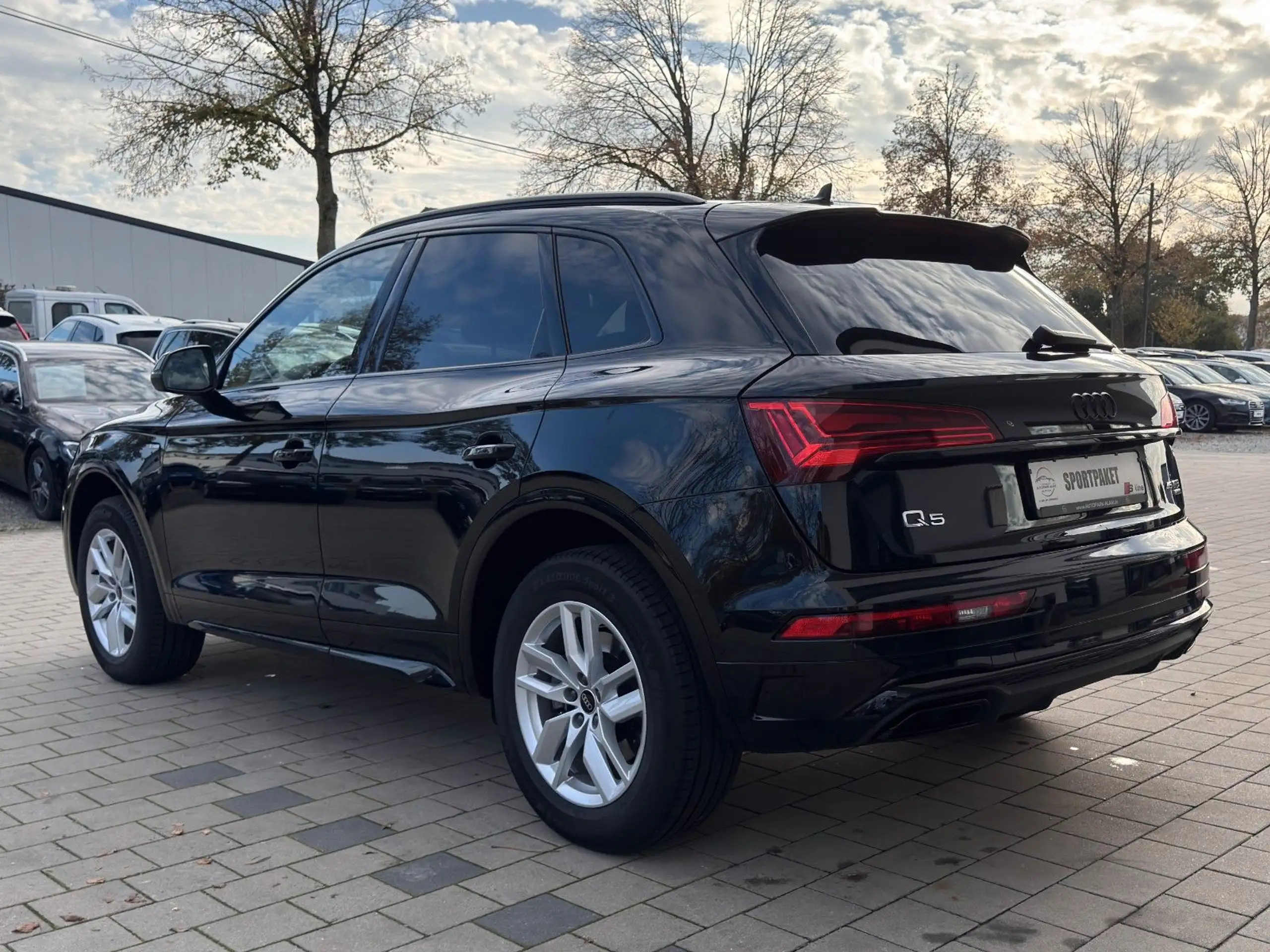 Audi - Q5