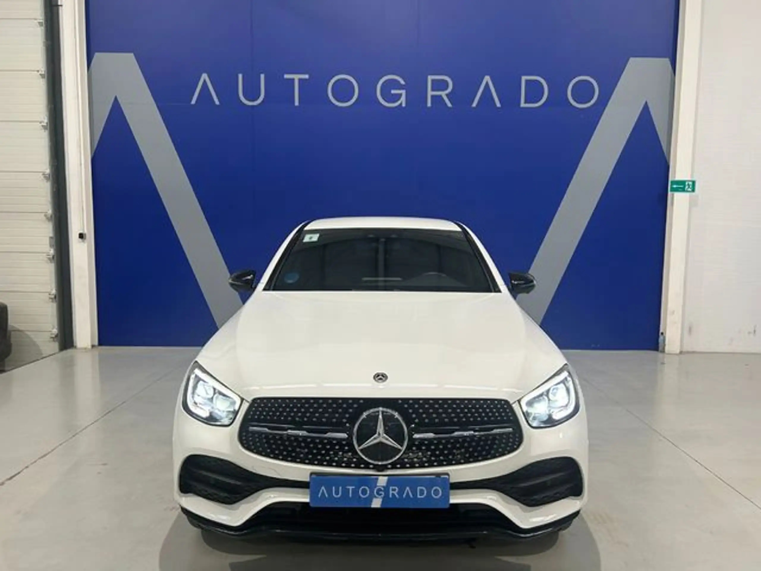 Mercedes-Benz - GLC 300