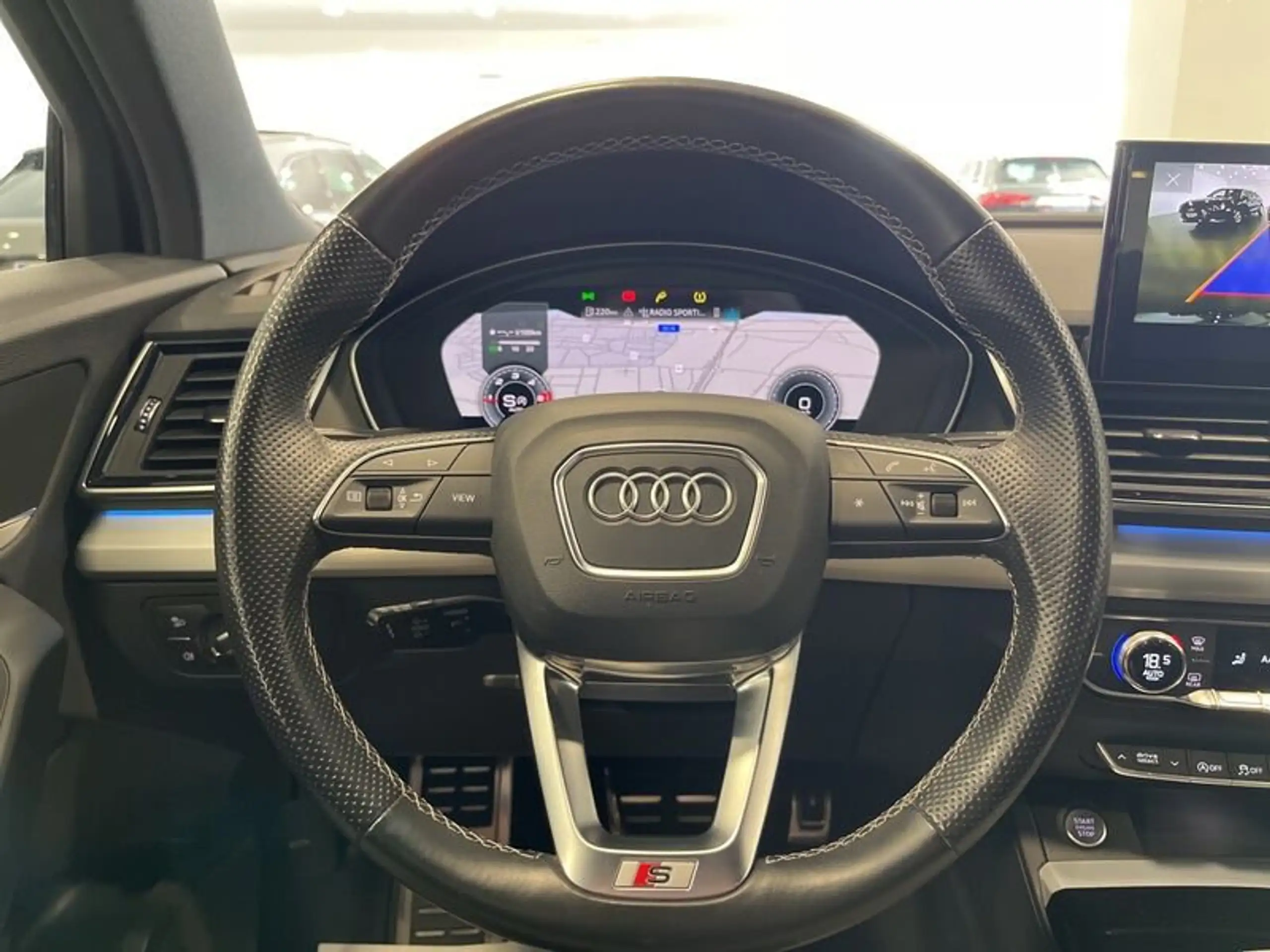 Audi - SQ5