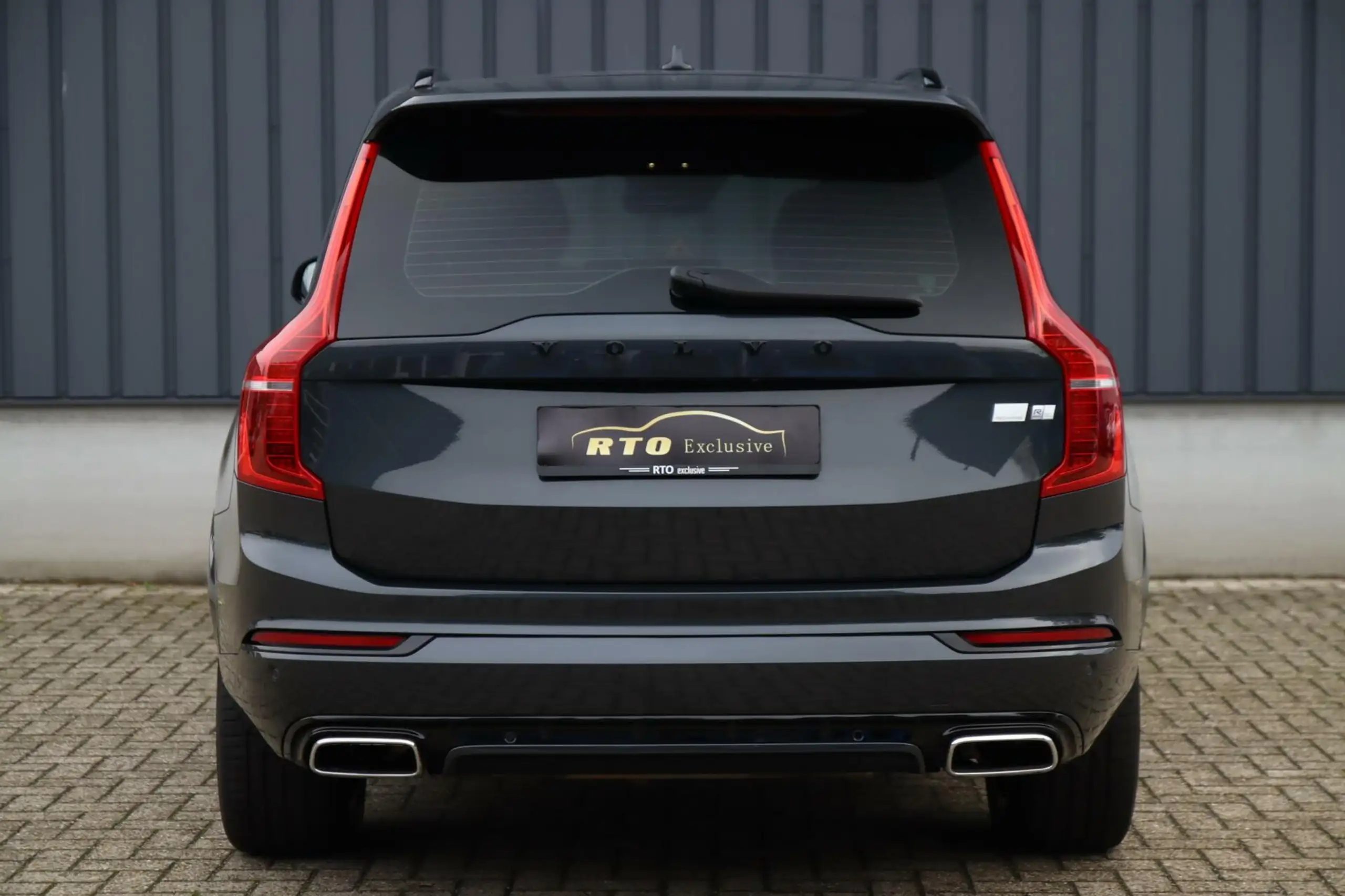 Volvo - XC90