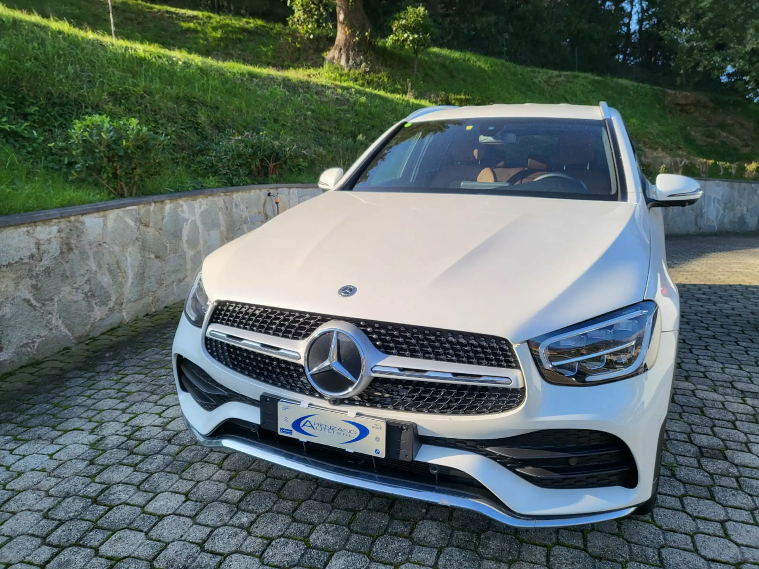 Mercedes-Benz - GLC 300