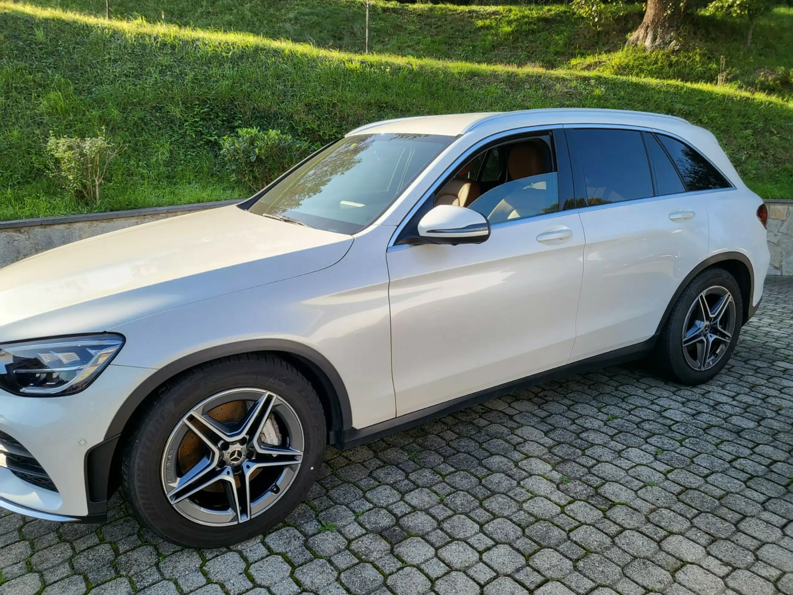 Mercedes-Benz - GLC 300