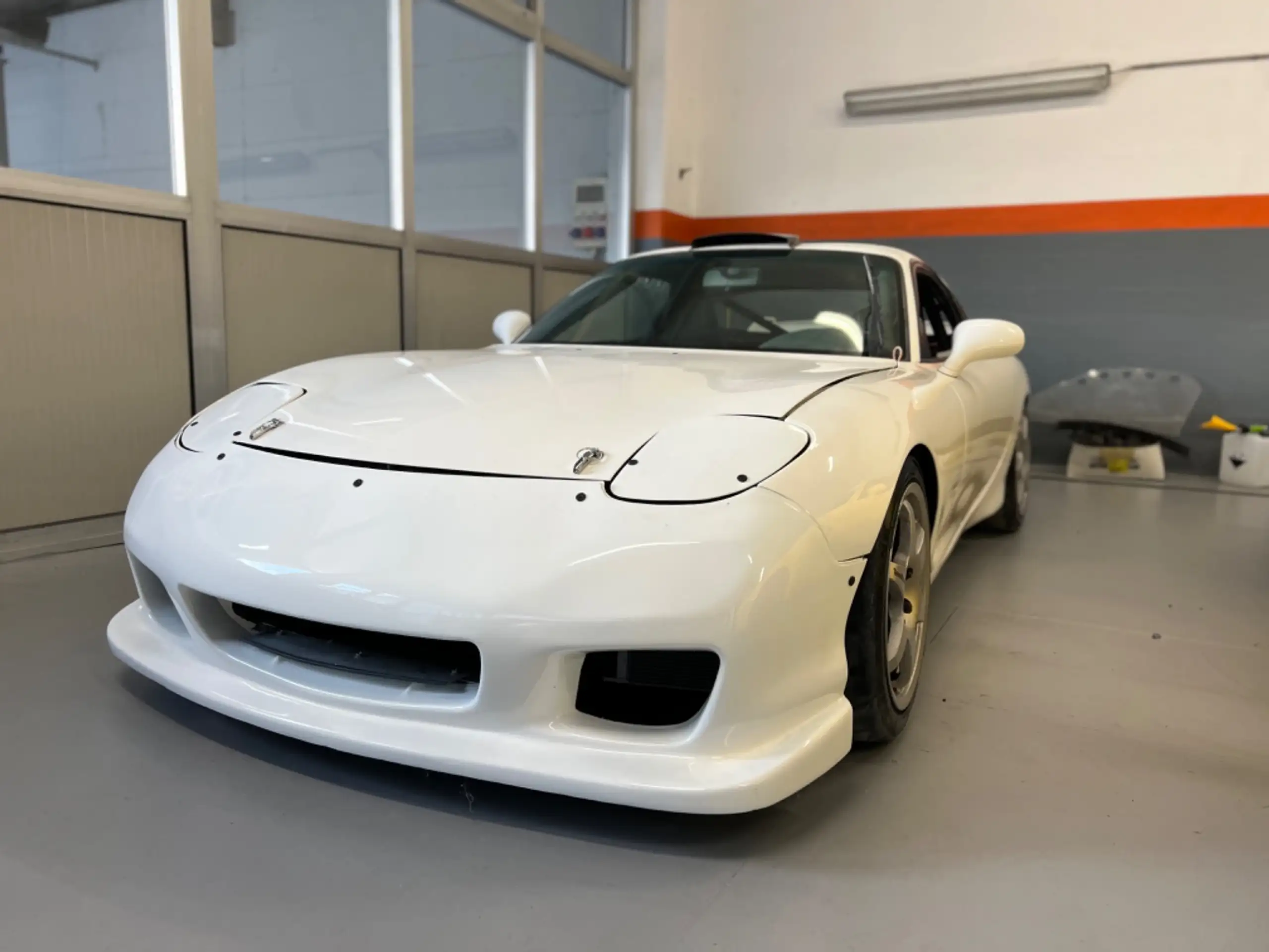 Mazda - RX-7