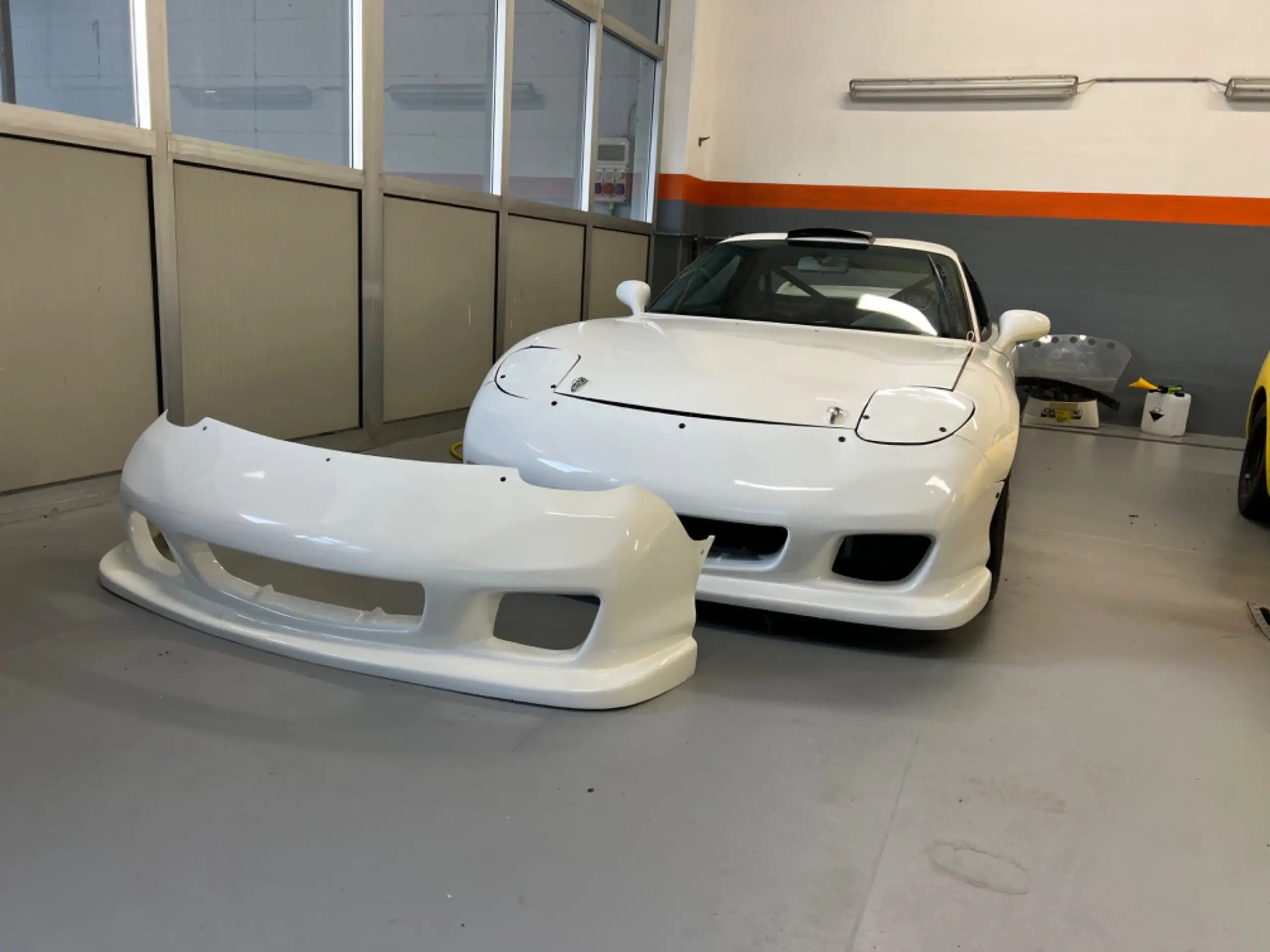 Mazda - RX-7