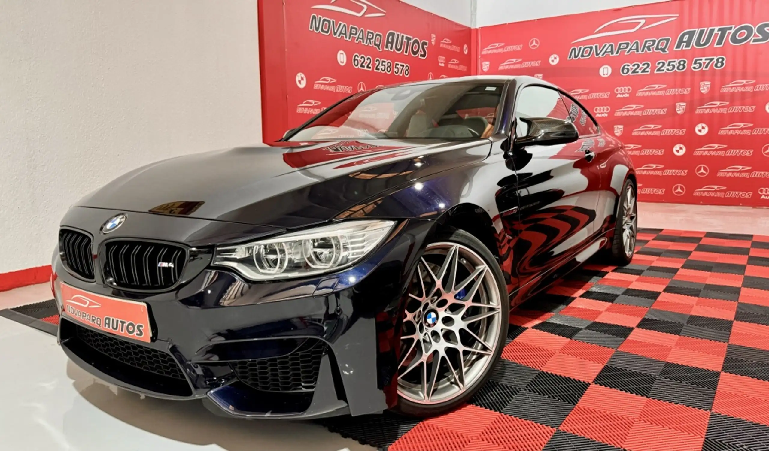 BMW - M4