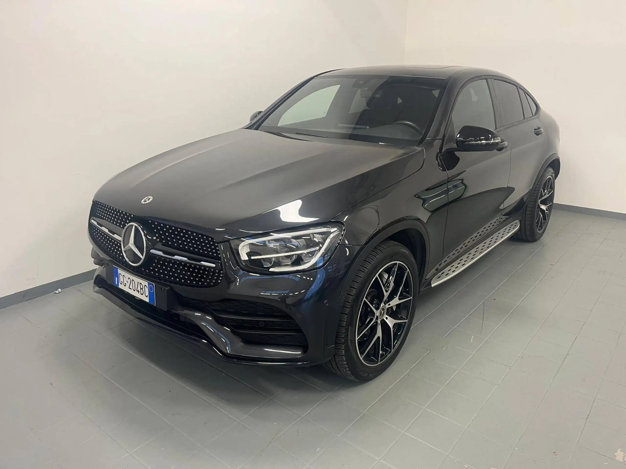 Mercedes-Benz - GLC 220