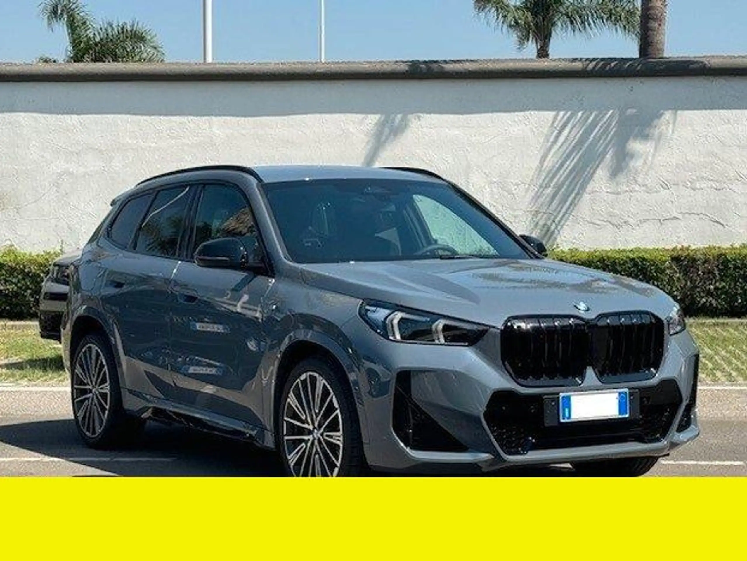 BMW - X1